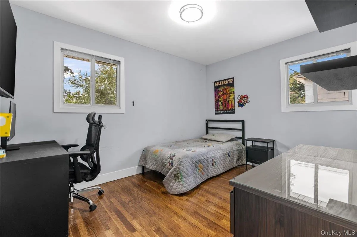 187 Catherine Street, North Hempstead, NY, 4 Bedrooms Bedrooms, 7 Rooms Rooms,2 BathroomsBathrooms,Residential,For Rent,Catherine,0,1050452 187 Catherine Street, North Hempstead, NY, 4 Bedrooms Bedrooms, 7 Rooms Rooms,2 BathroomsBathrooms,Residential,For Rent,Catherine,0,1050452