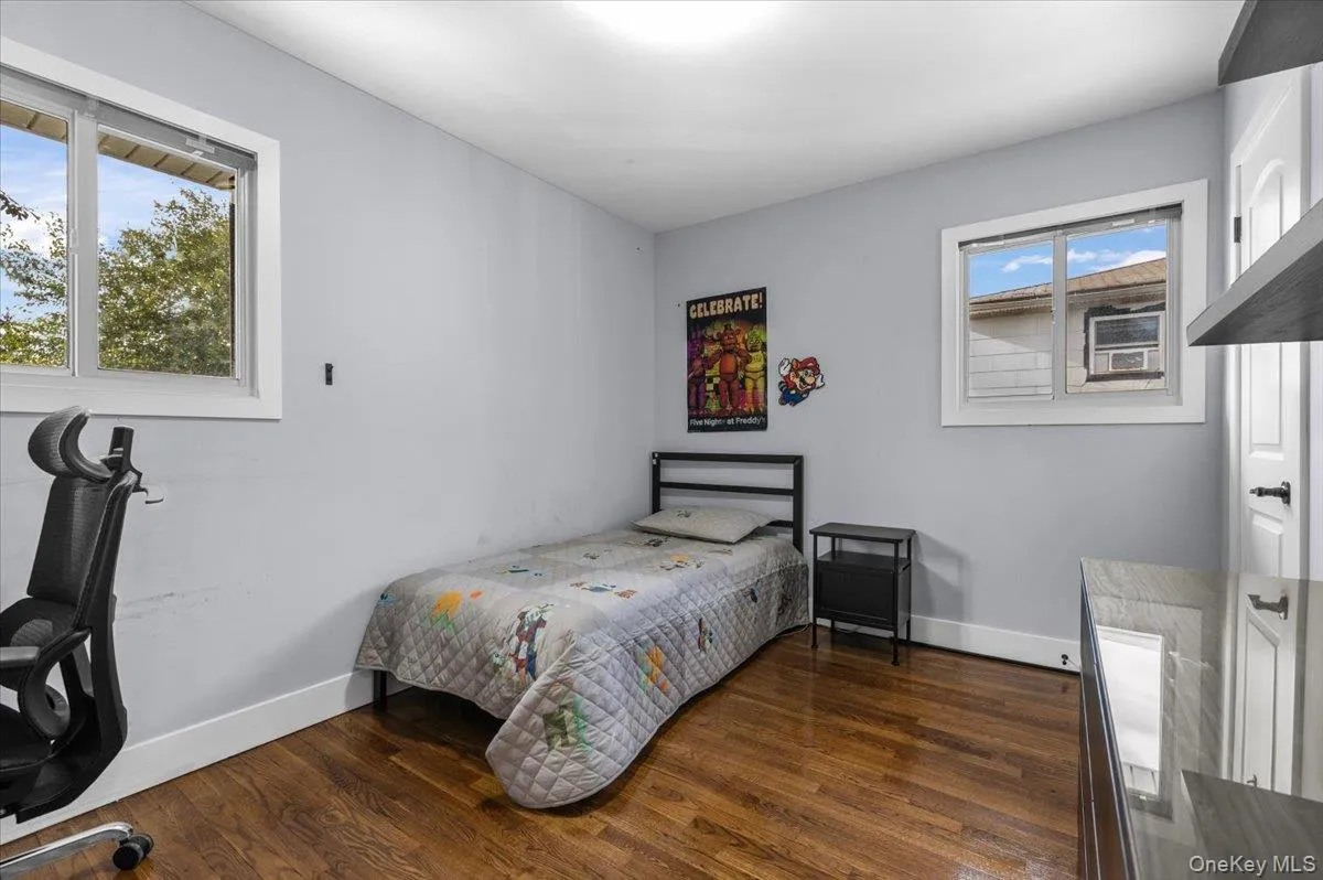 187 Catherine Street, North Hempstead, NY, 4 Bedrooms Bedrooms, 7 Rooms Rooms,2 BathroomsBathrooms,Residential,For Rent,Catherine,0,1050452 187 Catherine Street, North Hempstead, NY, 4 Bedrooms Bedrooms, 7 Rooms Rooms,2 BathroomsBathrooms,Residential,For Rent,Catherine,0,1050452