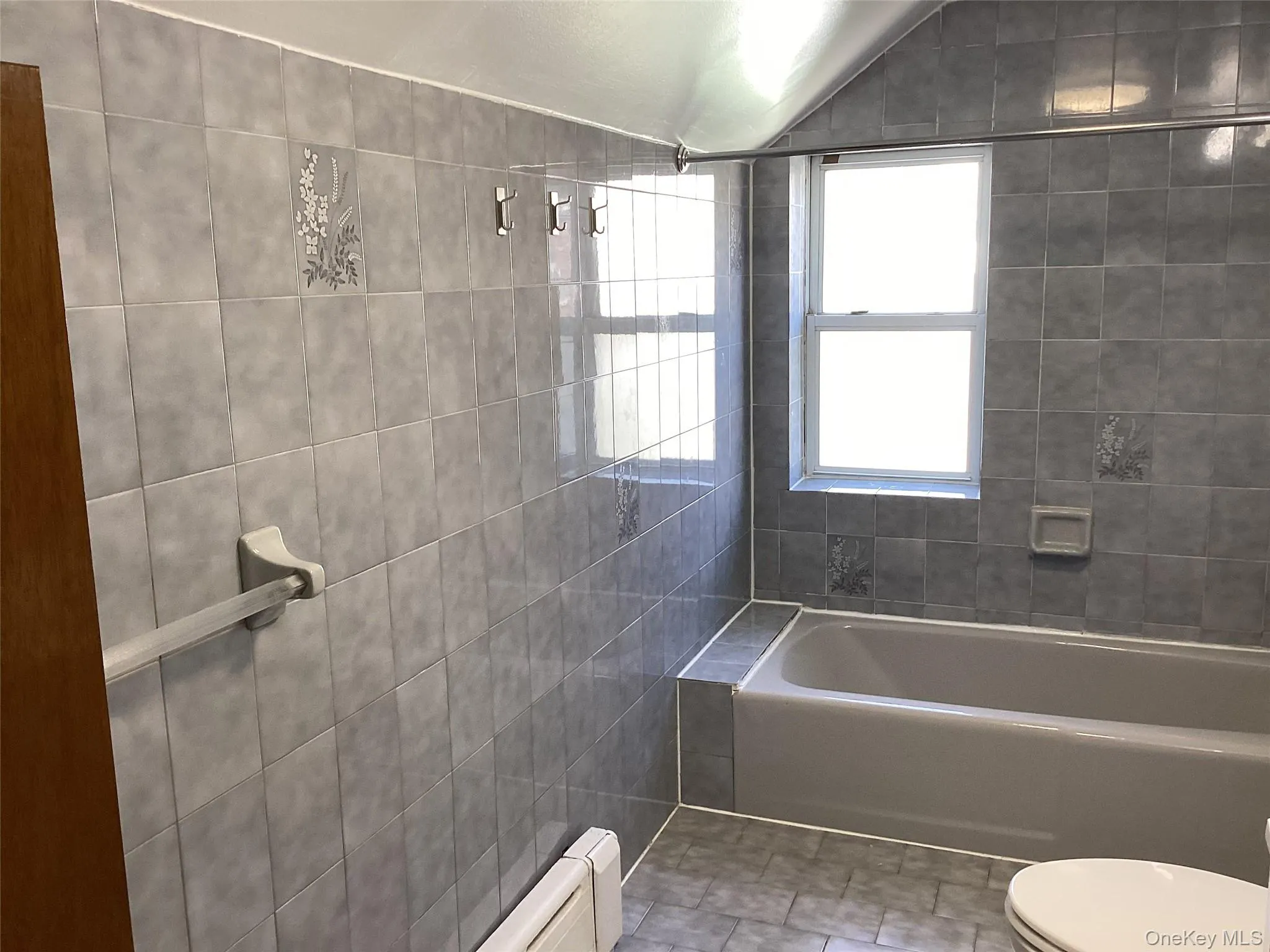 6124 169th Street, New York, NY, 3 Bedroom Bedrooms, 6 Room Rooms,1 BathroomBathrooms,Residential Lease,For Rent,169th,0,1050453 6124 169th Street, New York, NY, 3 Bedroom Bedrooms, 6 Room Rooms,1 BathroomBathrooms,Residential Lease,For Rent,169th,0,1050453