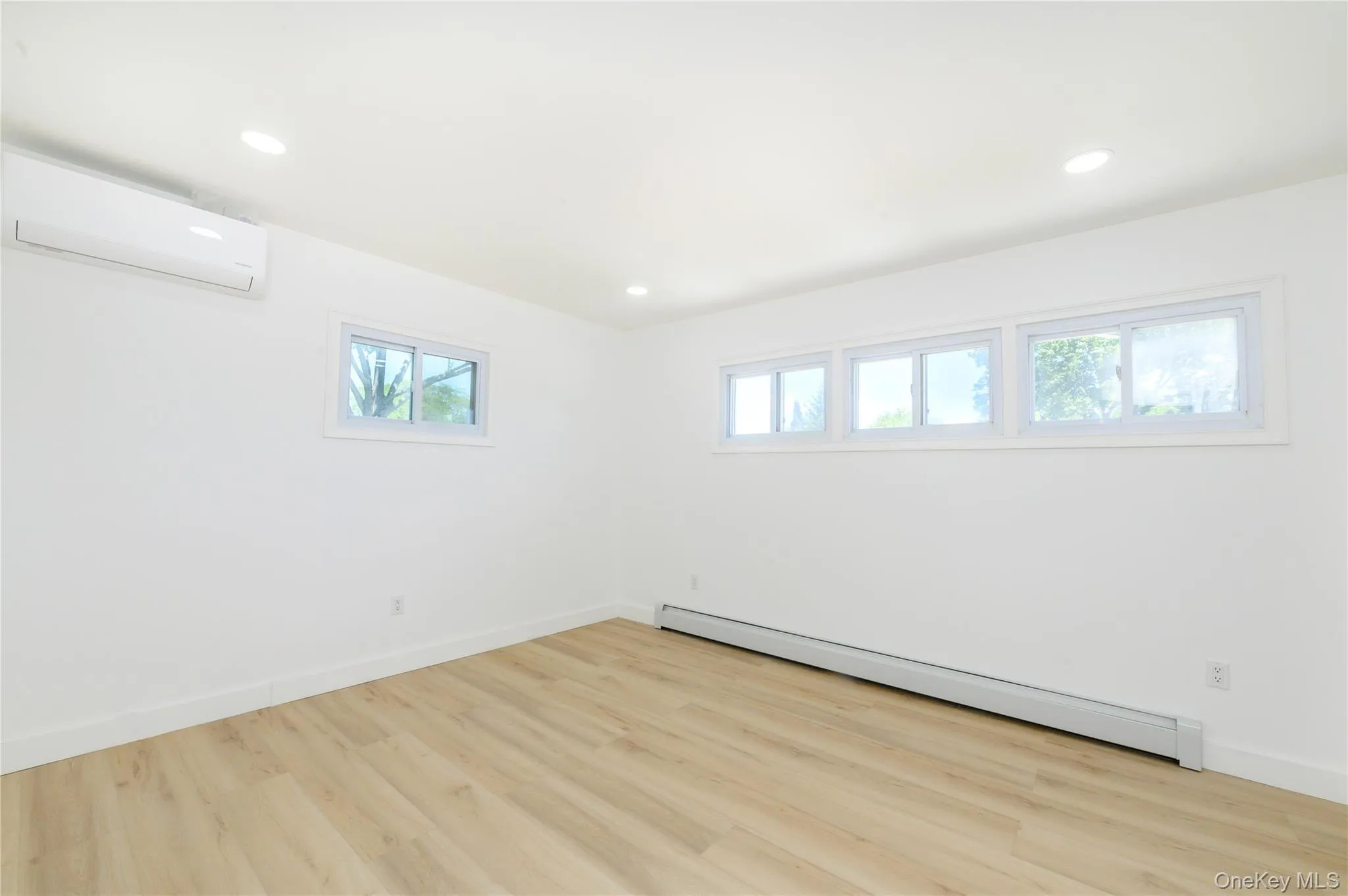 1282 Allen Drive, Hempstead, NY, 3 Bedrooms Bedrooms, 8 Rooms Rooms,2 BathroomsBathrooms,Residential,For Rent,Allen,0,1050459 1282 Allen Drive, Hempstead, NY, 3 Bedrooms Bedrooms, 8 Rooms Rooms,2 BathroomsBathrooms,Residential,For Rent,Allen,0,1050459