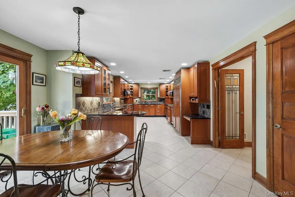 10 Rockingham Road, Ramapo, NY, 6 Bedrooms Bedrooms, 19 Rooms Rooms,5 BathroomsBathrooms,Residential,For Rent,Rockingham,0,1050462 10 Rockingham Road, Ramapo, NY, 6 Bedrooms Bedrooms, 19 Rooms Rooms,5 BathroomsBathrooms,Residential,For Rent,Rockingham,0,1050462