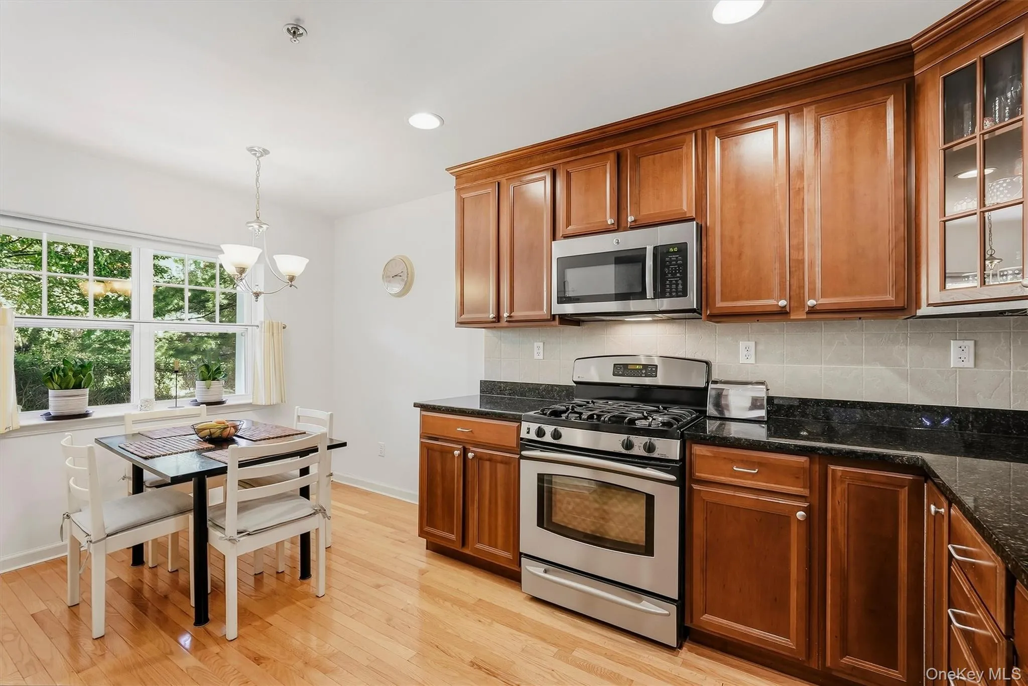 111 Highridge Court, Peekskill, NY, 2 Bedrooms Bedrooms, 5 Rooms Rooms,2 BathroomsBathrooms,Residential,For Rent,Highridge,0,1050463 111 Highridge Court, Peekskill, NY, 2 Bedrooms Bedrooms, 5 Rooms Rooms,2 BathroomsBathrooms,Residential,For Rent,Highridge,0,1050463