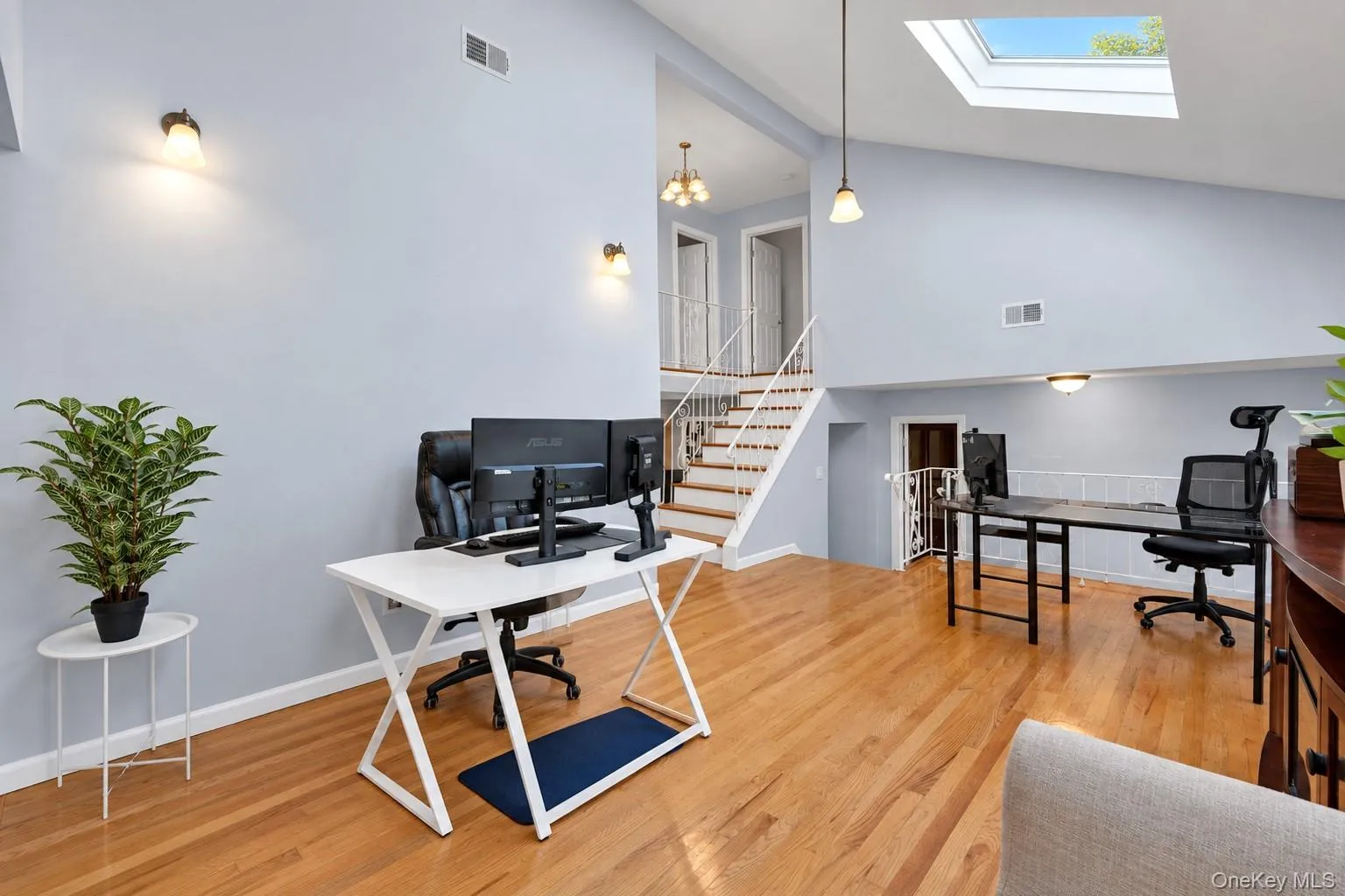 11 Palm Street, Islip, NY, 4 Bedrooms Bedrooms, 9 Rooms Rooms,3 BathroomsBathrooms,Residential,For Rent,Palm,0,1050466 11 Palm Street, Islip, NY, 4 Bedrooms Bedrooms, 9 Rooms Rooms,3 BathroomsBathrooms,Residential,For Rent,Palm,0,1050466