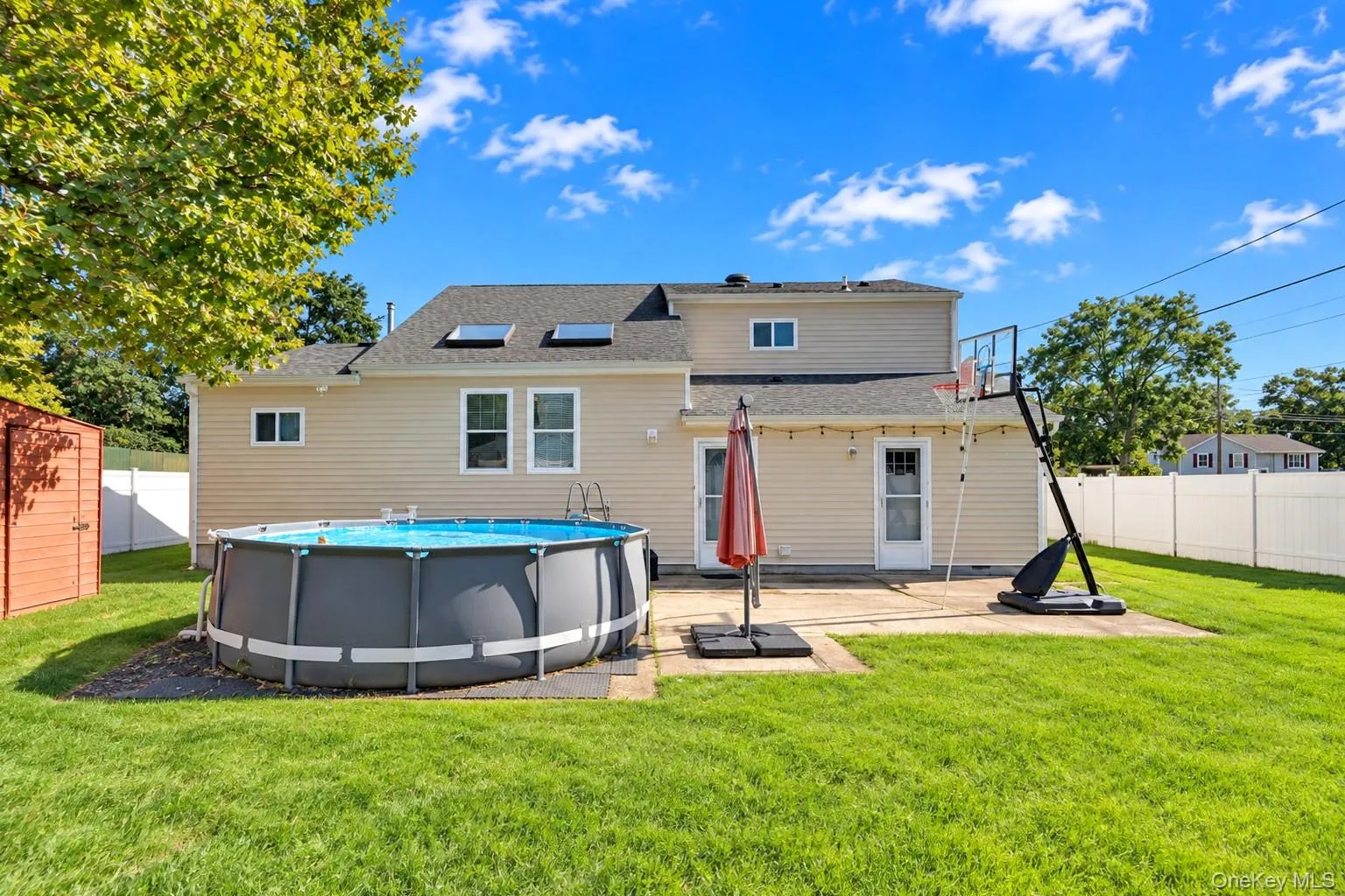 11 Palm Street, Islip, NY, 4 Bedrooms Bedrooms, 9 Rooms Rooms,3 BathroomsBathrooms,Residential,For Rent,Palm,0,1050466 11 Palm Street, Islip, NY, 4 Bedrooms Bedrooms, 9 Rooms Rooms,3 BathroomsBathrooms,Residential,For Rent,Palm,0,1050466