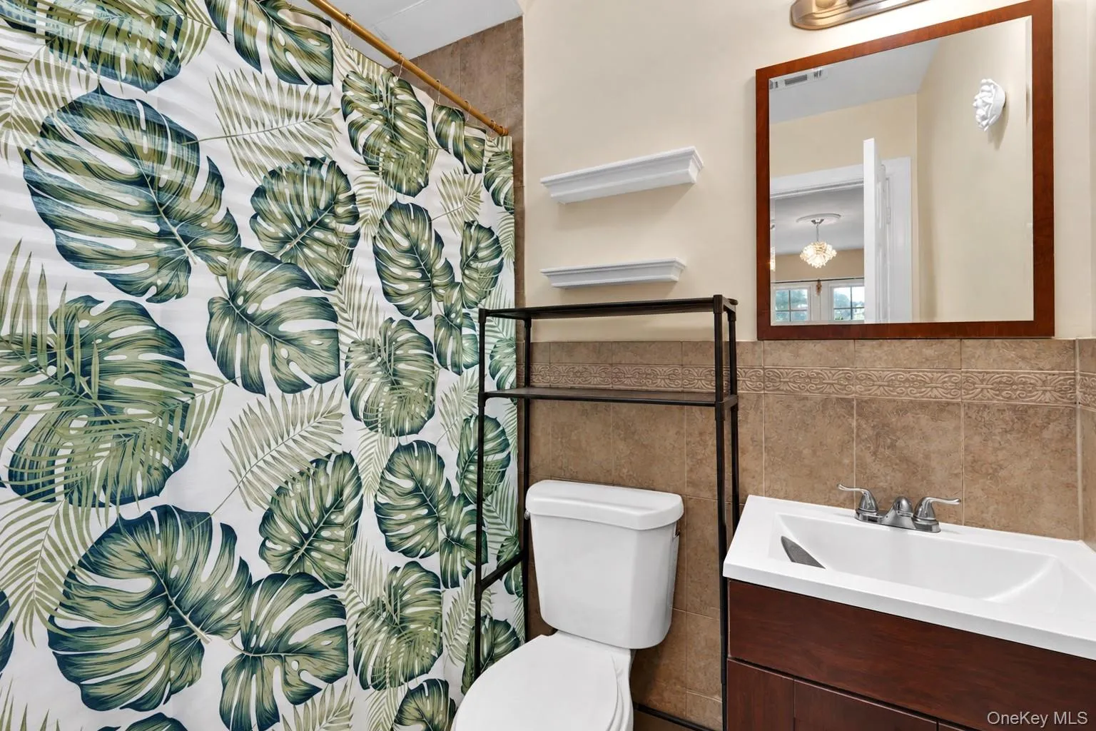 11 Palm Street, Islip, NY, 4 Bedrooms Bedrooms, 9 Rooms Rooms,3 BathroomsBathrooms,Residential,For Rent,Palm,0,1050466 11 Palm Street, Islip, NY, 4 Bedrooms Bedrooms, 9 Rooms Rooms,3 BathroomsBathrooms,Residential,For Rent,Palm,0,1050466