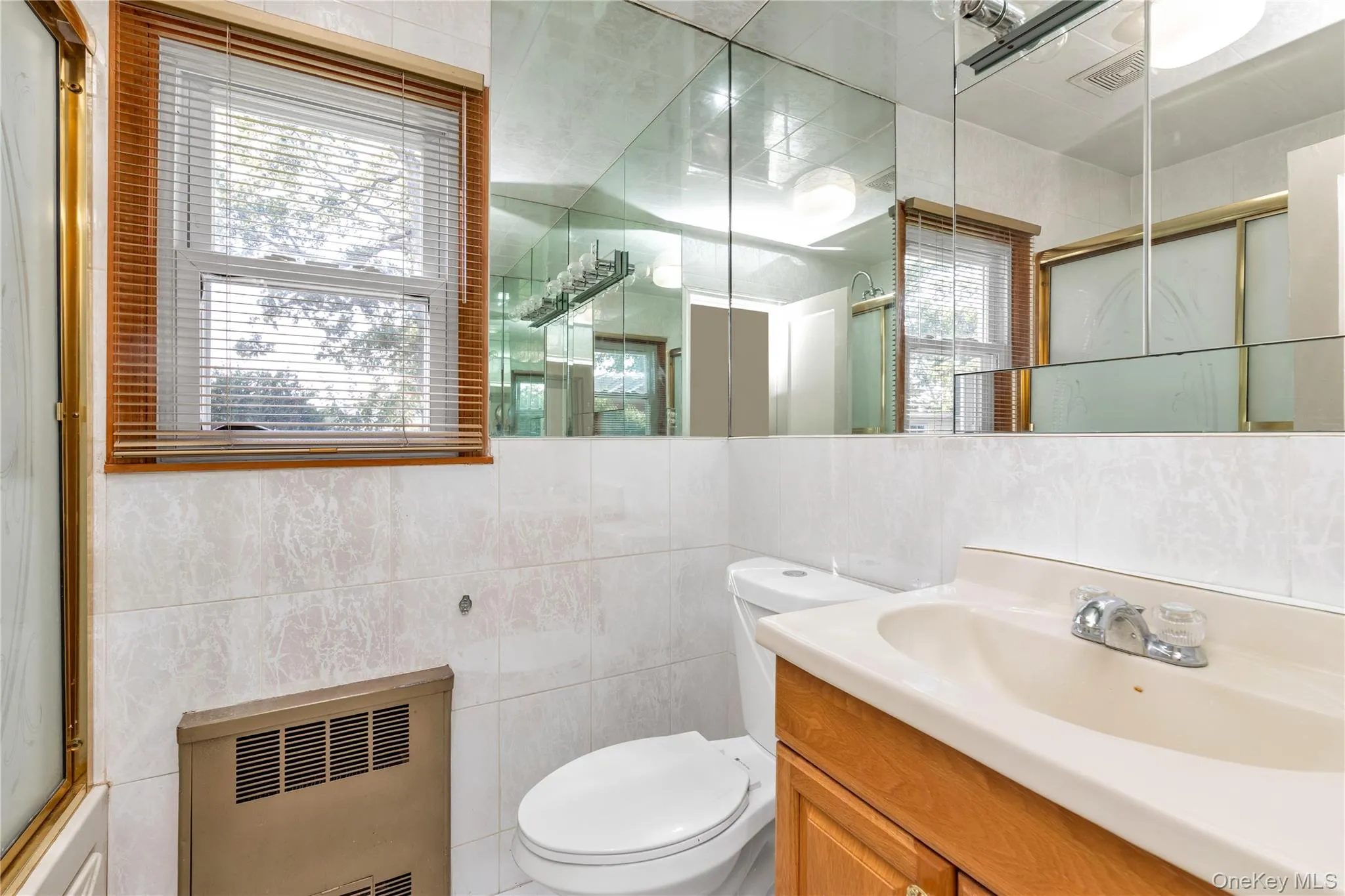 249 Debevoise Avenue, Hempstead, NY, 4 Bedrooms Bedrooms, 8 Rooms Rooms,1 BathroomBathrooms,Residential,For Rent,Debevoise,0,1050470 249 Debevoise Avenue, Hempstead, NY, 4 Bedrooms Bedrooms, 8 Rooms Rooms,1 BathroomBathrooms,Residential,For Rent,Debevoise,0,1050470