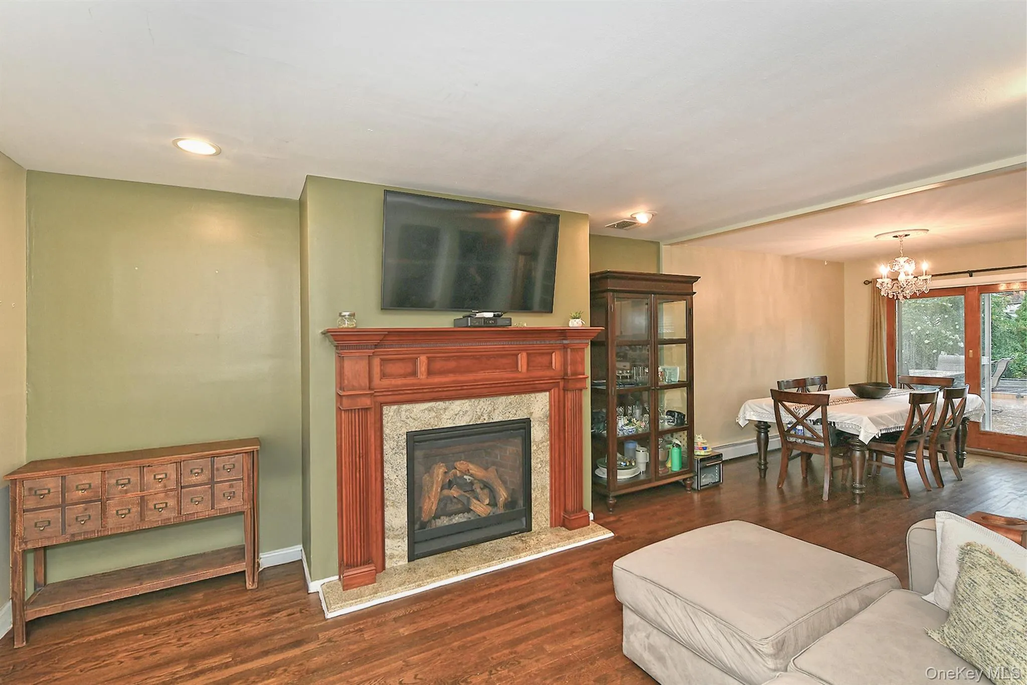 3730 Bernard Drive, Hempstead, NY, 4 Bedrooms Bedrooms, 9 Rooms Rooms,3 BathroomsBathrooms,Residential,For Rent,Bernard,0,1050473 3730 Bernard Drive, Hempstead, NY, 4 Bedrooms Bedrooms, 9 Rooms Rooms,3 BathroomsBathrooms,Residential,For Rent,Bernard,0,1050473