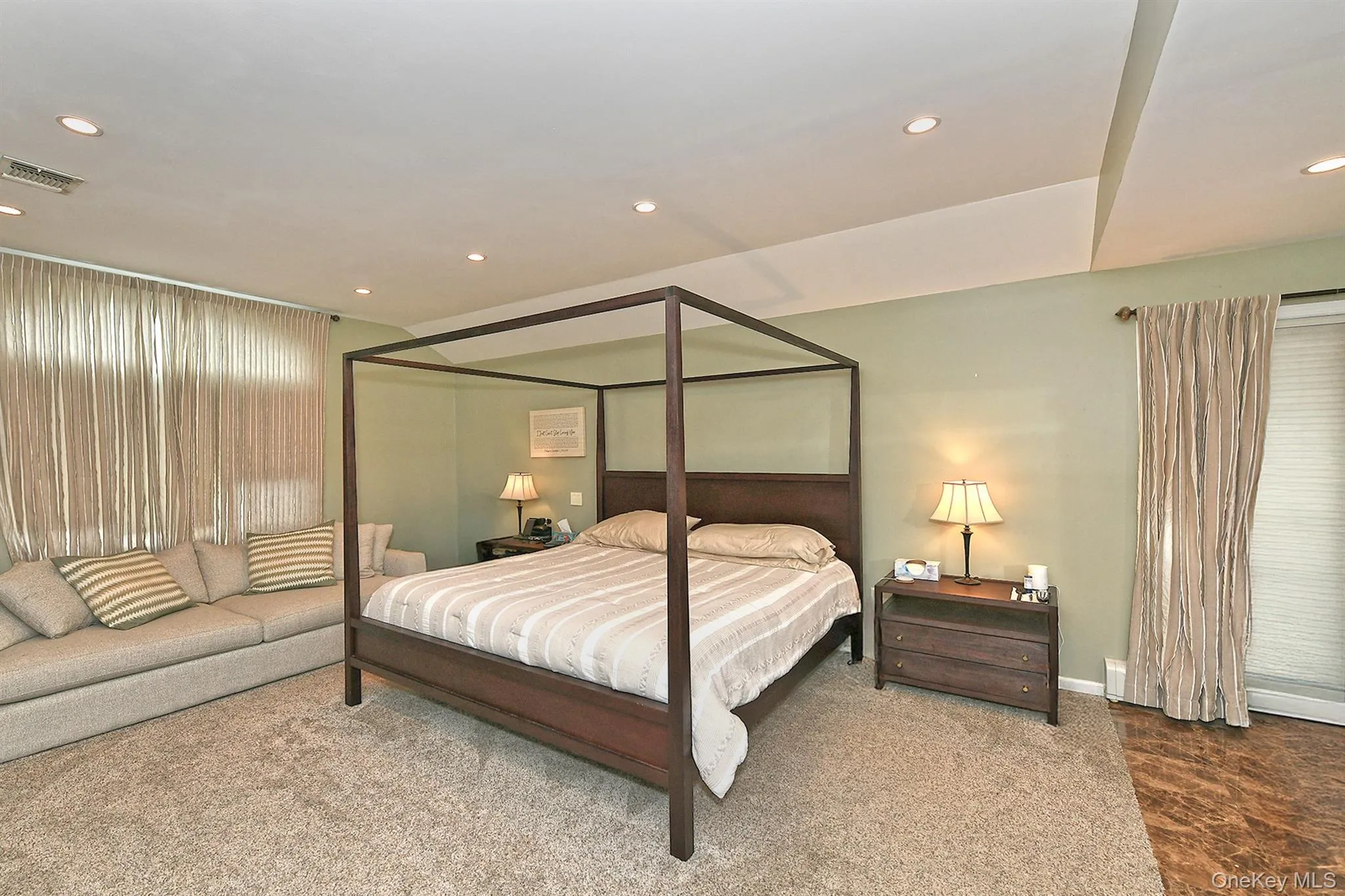 3730 Bernard Drive, Hempstead, NY, 4 Bedrooms Bedrooms, 9 Rooms Rooms,3 BathroomsBathrooms,Residential,For Rent,Bernard,0,1050473 3730 Bernard Drive, Hempstead, NY, 4 Bedrooms Bedrooms, 9 Rooms Rooms,3 BathroomsBathrooms,Residential,For Rent,Bernard,0,1050473