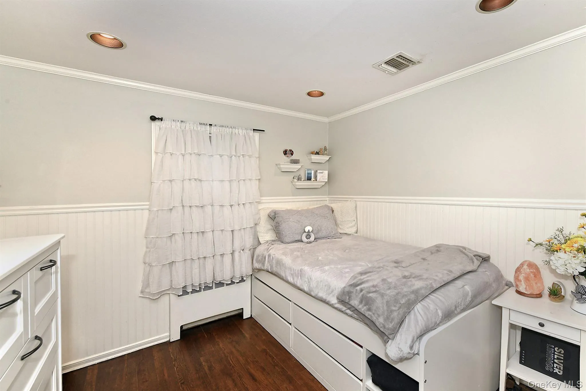 3730 Bernard Drive, Hempstead, NY, 4 Bedrooms Bedrooms, 9 Rooms Rooms,3 BathroomsBathrooms,Residential,For Rent,Bernard,0,1050473 3730 Bernard Drive, Hempstead, NY, 4 Bedrooms Bedrooms, 9 Rooms Rooms,3 BathroomsBathrooms,Residential,For Rent,Bernard,0,1050473