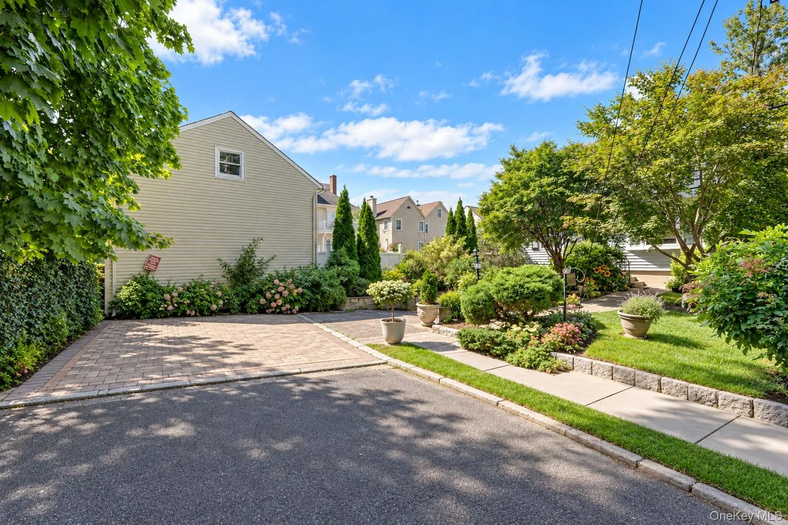 2 additional private parking spaces in front of driveway 2 additional private parking spaces in front of driveway