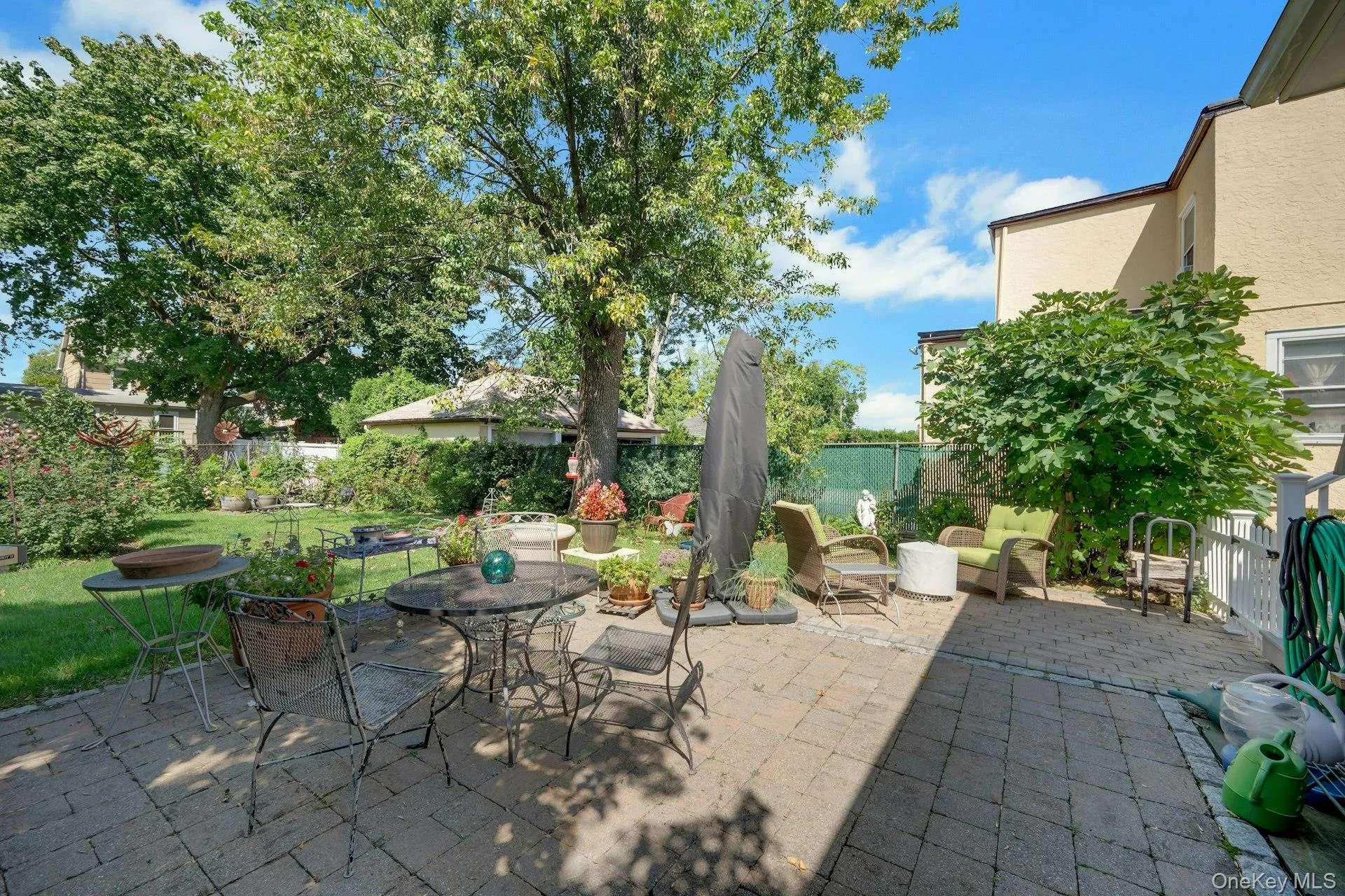 39 Saint Joseph Street, New Rochelle, NY, 4 Bedrooms Bedrooms, 7 Rooms Rooms,1 BathroomBathrooms,Residential,For Rent,Saint Joseph,0,1050474 39 Saint Joseph Street, New Rochelle, NY, 4 Bedrooms Bedrooms, 7 Rooms Rooms,1 BathroomBathrooms,Residential,For Rent,Saint Joseph,0,1050474