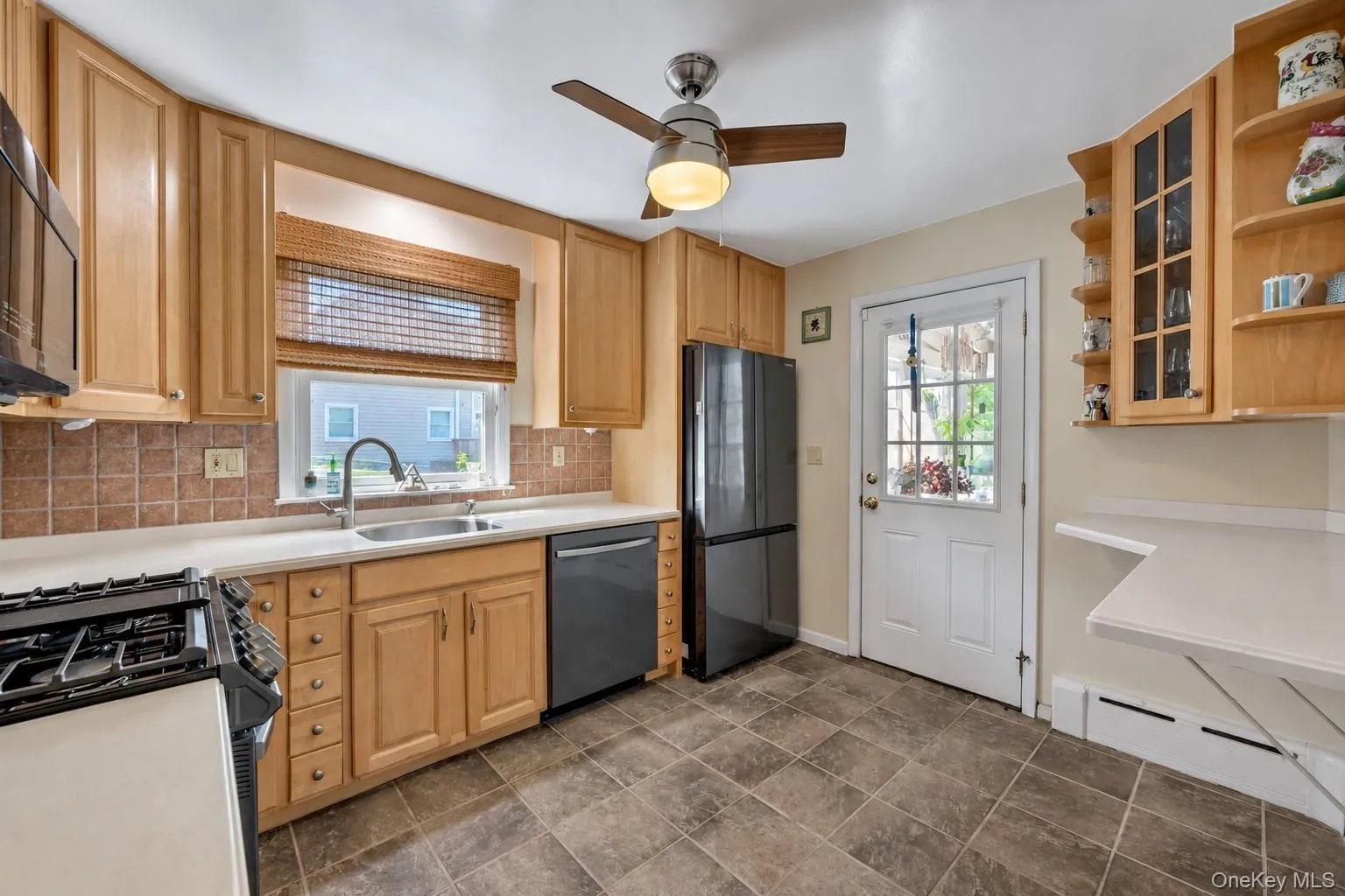 39 Saint Joseph Street, New Rochelle, NY, 4 Bedrooms Bedrooms, 7 Rooms Rooms,1 BathroomBathrooms,Residential,For Rent,Saint Joseph,0,1050474 39 Saint Joseph Street, New Rochelle, NY, 4 Bedrooms Bedrooms, 7 Rooms Rooms,1 BathroomBathrooms,Residential,For Rent,Saint Joseph,0,1050474