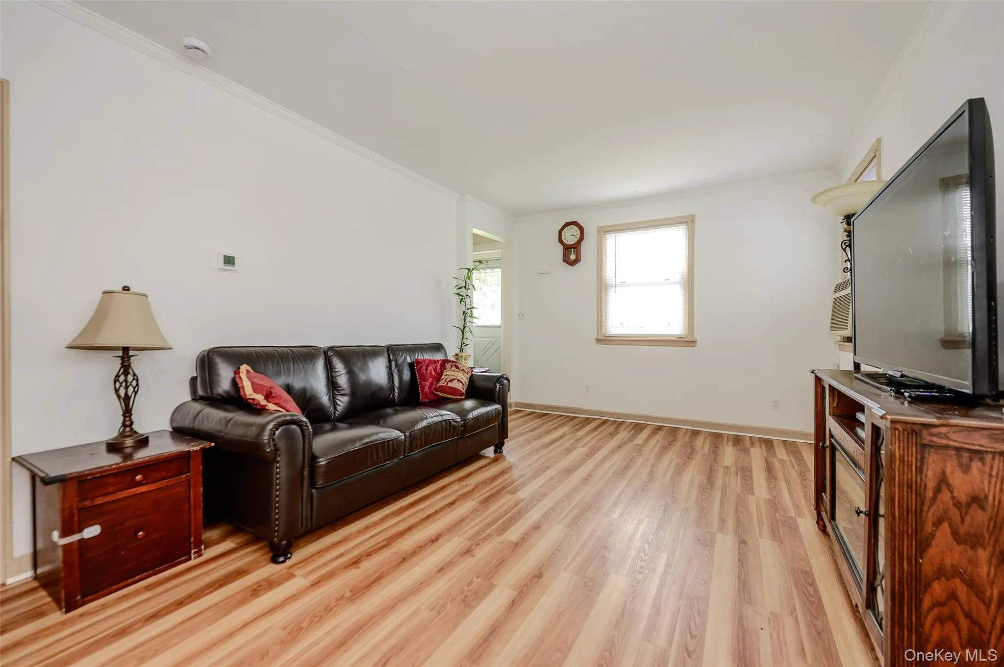 596 Irving Street, North Hempstead, NY, 4 Bedrooms Bedrooms, 5 Rooms Rooms,1 BathroomBathrooms,Residential,For Rent,Irving,0,1050482 596 Irving Street, North Hempstead, NY, 4 Bedrooms Bedrooms, 5 Rooms Rooms,1 BathroomBathrooms,Residential,For Rent,Irving,0,1050482