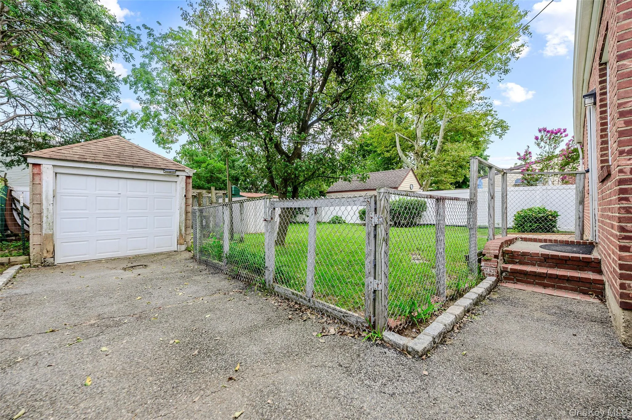 596 Irving Street, North Hempstead, NY, 4 Bedrooms Bedrooms, 5 Rooms Rooms,1 BathroomBathrooms,Residential,For Rent,Irving,0,1050482 596 Irving Street, North Hempstead, NY, 4 Bedrooms Bedrooms, 5 Rooms Rooms,1 BathroomBathrooms,Residential,For Rent,Irving,0,1050482