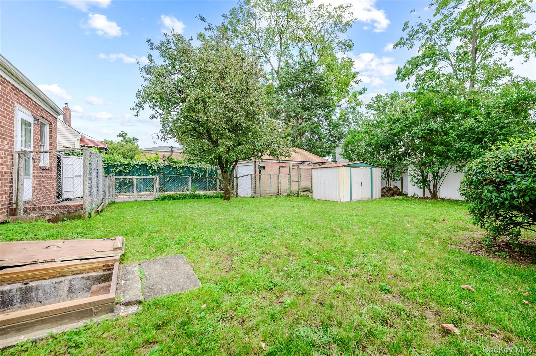 596 Irving Street, North Hempstead, NY, 4 Bedrooms Bedrooms, 5 Rooms Rooms,1 BathroomBathrooms,Residential,For Rent,Irving,0,1050482 596 Irving Street, North Hempstead, NY, 4 Bedrooms Bedrooms, 5 Rooms Rooms,1 BathroomBathrooms,Residential,For Rent,Irving,0,1050482
