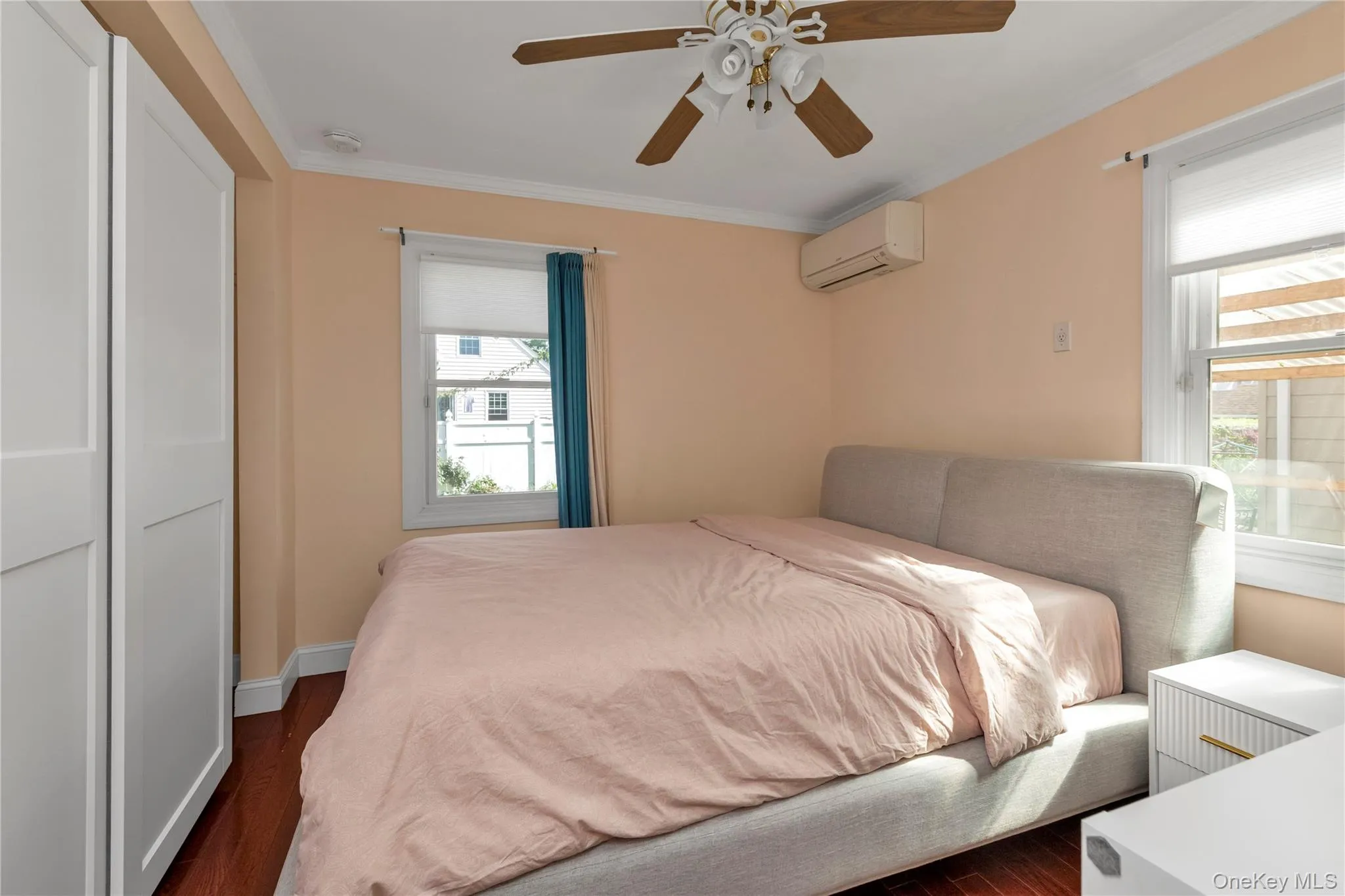 1st Floor Bedroom 1st Floor Bedroom