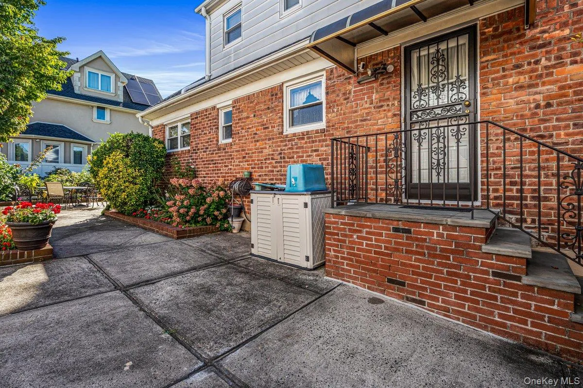 14-05 156th Street, New York, NY, 4 Bedrooms Bedrooms, 8 Rooms Rooms,2 BathroomsBathrooms,Residential,For Rent,156th,0,1050486 14-05 156th Street, New York, NY, 4 Bedrooms Bedrooms, 8 Rooms Rooms,2 BathroomsBathrooms,Residential,For Rent,156th,0,1050486