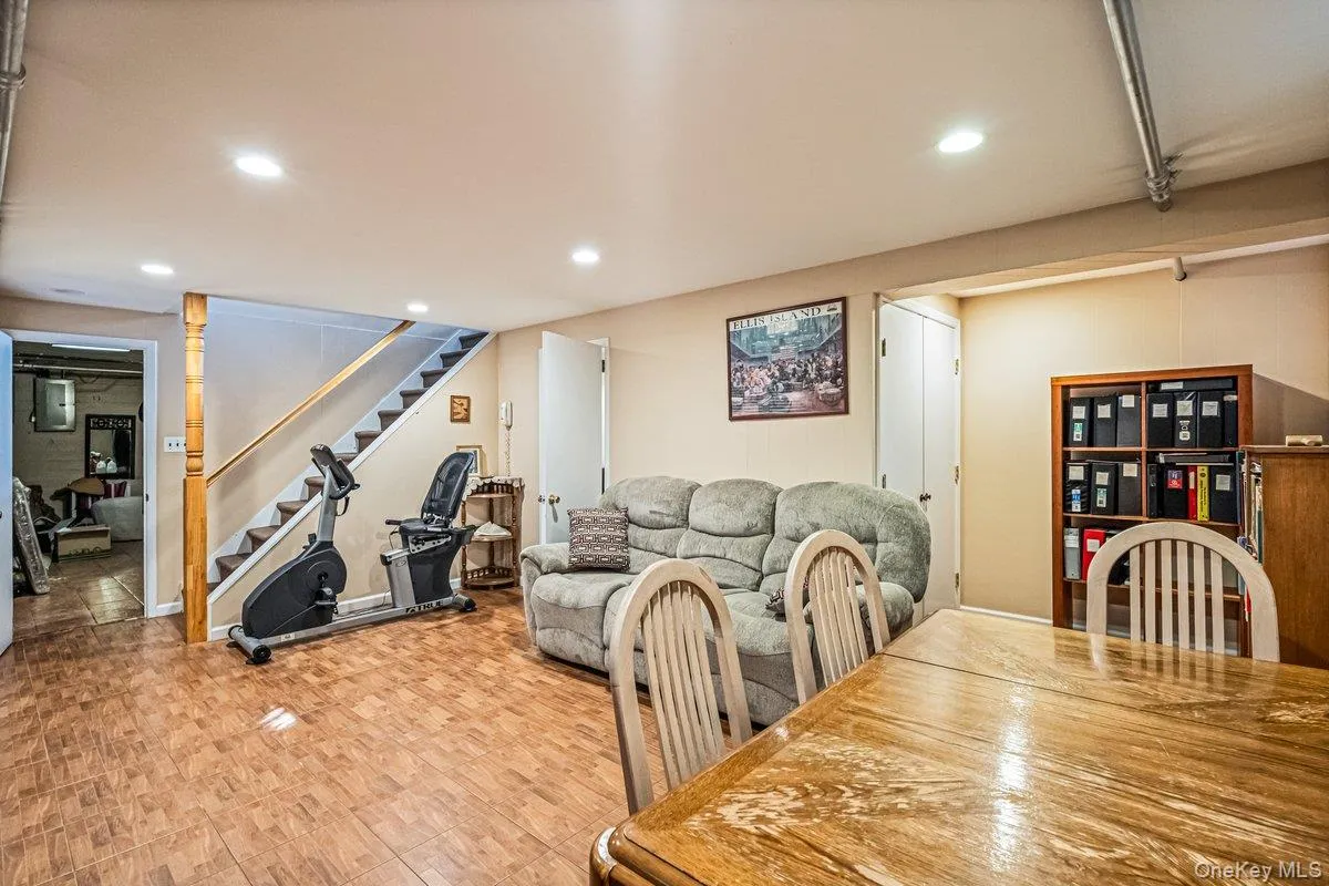14-05 156th Street, New York, NY, 4 Bedrooms Bedrooms, 8 Rooms Rooms,2 BathroomsBathrooms,Residential,For Rent,156th,0,1050486 14-05 156th Street, New York, NY, 4 Bedrooms Bedrooms, 8 Rooms Rooms,2 BathroomsBathrooms,Residential,For Rent,156th,0,1050486