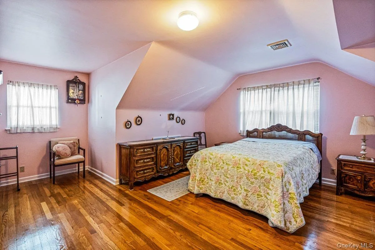 14-05 156th Street, New York, NY, 4 Bedrooms Bedrooms, 8 Rooms Rooms,2 BathroomsBathrooms,Residential,For Rent,156th,0,1050486 14-05 156th Street, New York, NY, 4 Bedrooms Bedrooms, 8 Rooms Rooms,2 BathroomsBathrooms,Residential,For Rent,156th,0,1050486