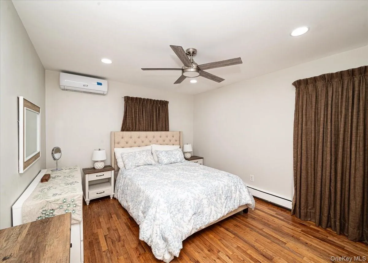 1364 5th Avenue, Islip, NY, 3 Bedrooms Bedrooms, 6 Rooms Rooms,1 BathroomBathrooms,Residential,For Rent,5th,0,1050489 1364 5th Avenue, Islip, NY, 3 Bedrooms Bedrooms, 6 Rooms Rooms,1 BathroomBathrooms,Residential,For Rent,5th,0,1050489