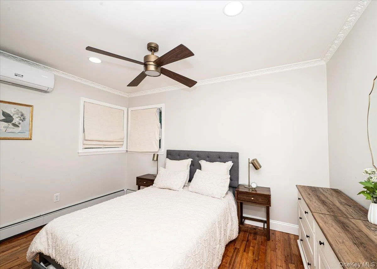 1364 5th Avenue, Islip, NY, 3 Bedrooms Bedrooms, 6 Rooms Rooms,1 BathroomBathrooms,Residential,For Rent,5th,0,1050489 1364 5th Avenue, Islip, NY, 3 Bedrooms Bedrooms, 6 Rooms Rooms,1 BathroomBathrooms,Residential,For Rent,5th,0,1050489