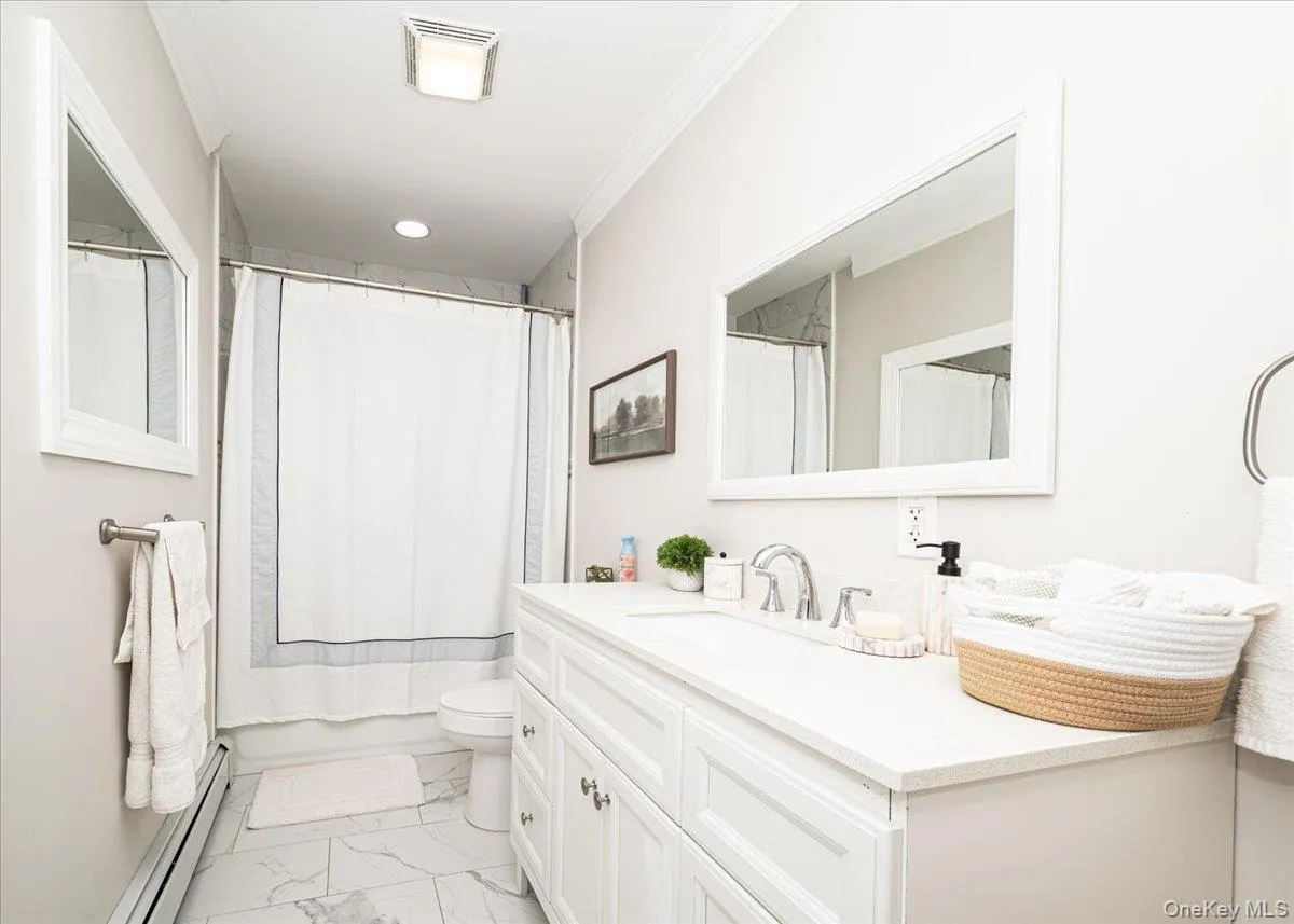 1364 5th Avenue, Islip, NY, 3 Bedrooms Bedrooms, 6 Rooms Rooms,1 BathroomBathrooms,Residential,For Rent,5th,0,1050489 1364 5th Avenue, Islip, NY, 3 Bedrooms Bedrooms, 6 Rooms Rooms,1 BathroomBathrooms,Residential,For Rent,5th,0,1050489
