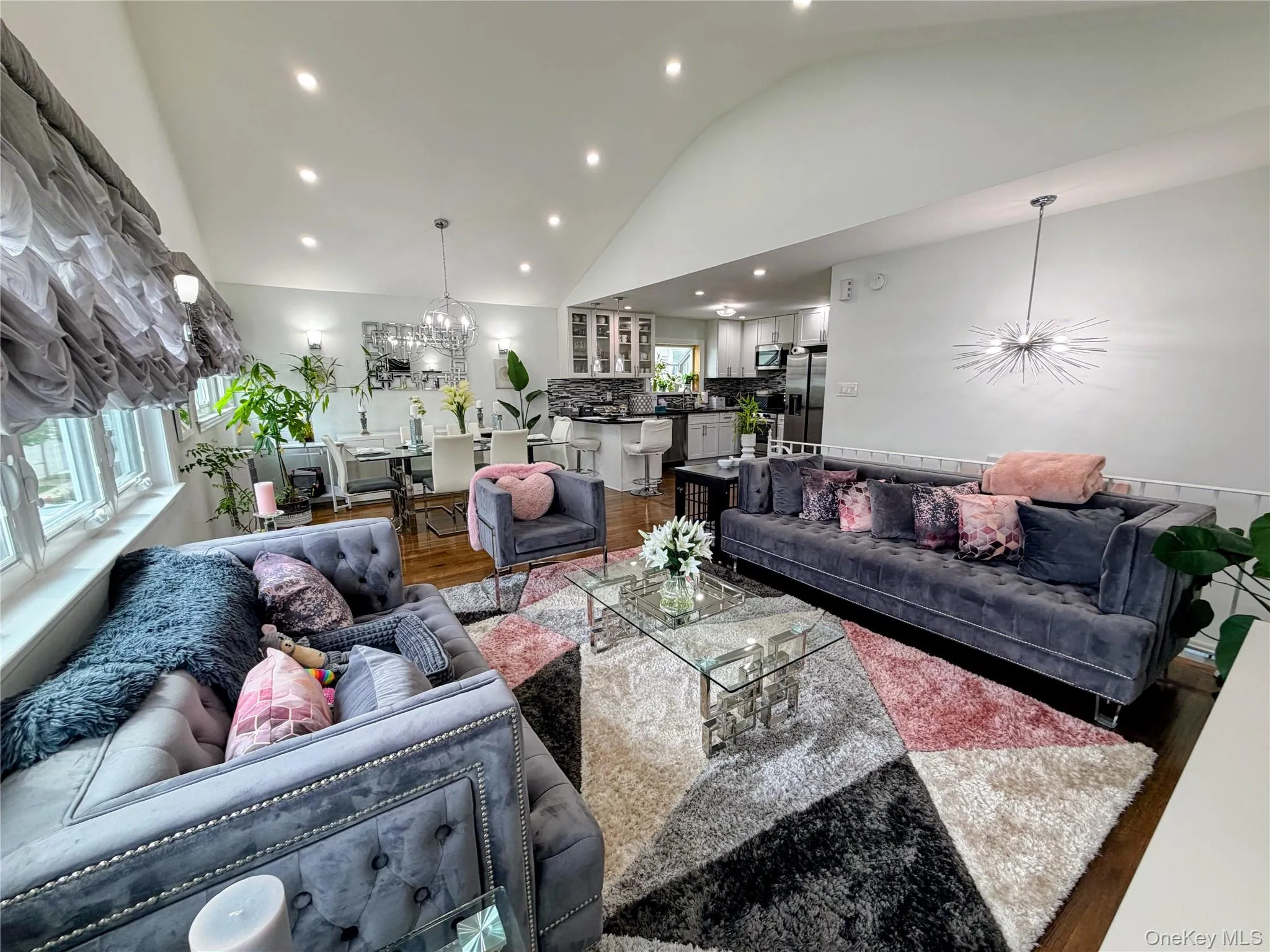 160-28 87th Street, New York, NY, 4 Bedrooms Bedrooms, 9 Rooms Rooms,2 BathroomsBathrooms,Residential,For Rent,87th,0,1050493 160-28 87th Street, New York, NY, 4 Bedrooms Bedrooms, 9 Rooms Rooms,2 BathroomsBathrooms,Residential,For Rent,87th,0,1050493