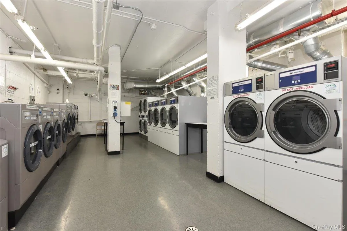 9737 63rd Road, New York, NY, 3 Bedrooms Bedrooms, 5 Rooms Rooms,1 BathroomBathrooms,Residential,For Rent,63rd,0,1050500 9737 63rd Road, New York, NY, 3 Bedrooms Bedrooms, 5 Rooms Rooms,1 BathroomBathrooms,Residential,For Rent,63rd,0,1050500