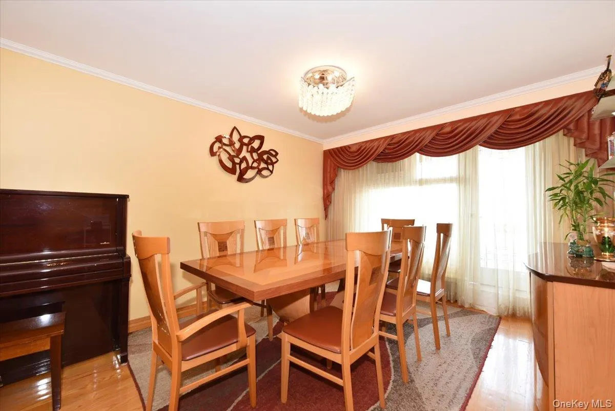 9737 63rd Road, New York, NY, 3 Bedrooms Bedrooms, 5 Rooms Rooms,1 BathroomBathrooms,Residential,For Rent,63rd,0,1050500 9737 63rd Road, New York, NY, 3 Bedrooms Bedrooms, 5 Rooms Rooms,1 BathroomBathrooms,Residential,For Rent,63rd,0,1050500