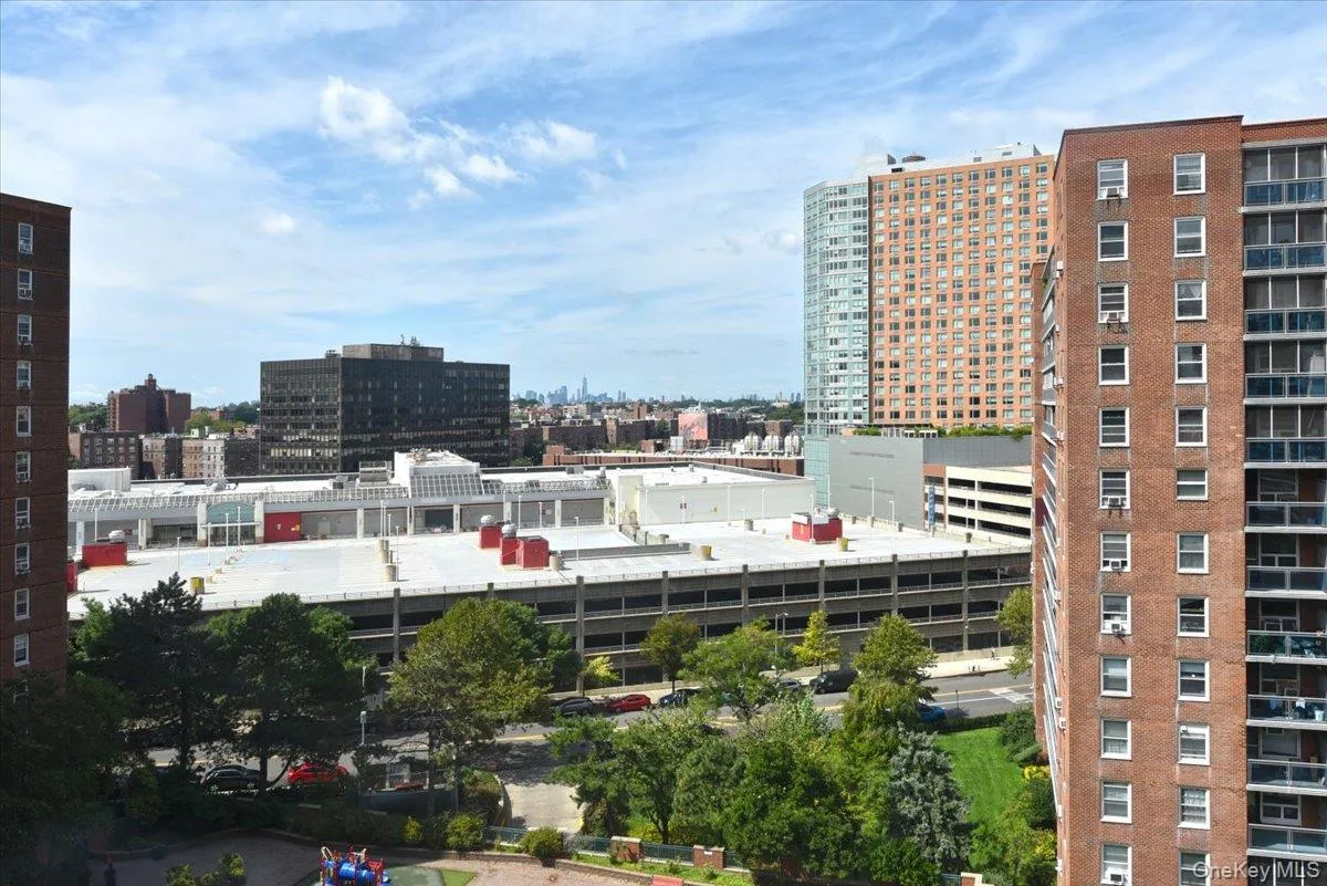 9737 63rd Road, New York, NY, 3 Bedrooms Bedrooms, 5 Rooms Rooms,1 BathroomBathrooms,Residential,For Rent,63rd,0,1050500 9737 63rd Road, New York, NY, 3 Bedrooms Bedrooms, 5 Rooms Rooms,1 BathroomBathrooms,Residential,For Rent,63rd,0,1050500