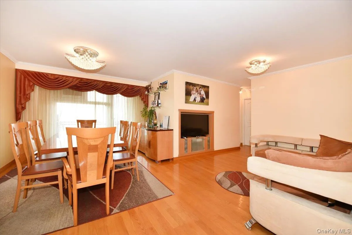 9737 63rd Road, New York, NY, 3 Bedrooms Bedrooms, 5 Rooms Rooms,1 BathroomBathrooms,Residential,For Rent,63rd,0,1050500 9737 63rd Road, New York, NY, 3 Bedrooms Bedrooms, 5 Rooms Rooms,1 BathroomBathrooms,Residential,For Rent,63rd,0,1050500