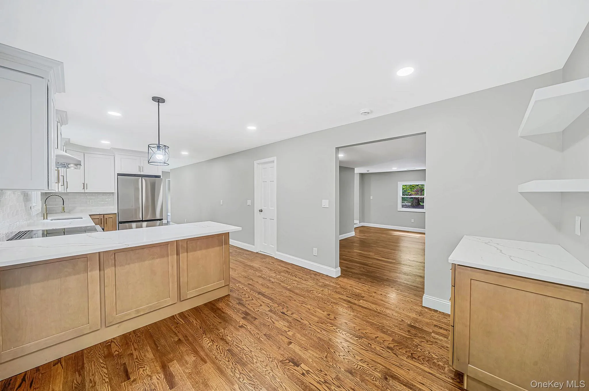 15 Sands Lane, Brookhaven, NY, 5 Bedrooms Bedrooms, 12 Rooms Rooms,3 BathroomsBathrooms,Residential,For Rent,Sands,0,1050505 15 Sands Lane, Brookhaven, NY, 5 Bedrooms Bedrooms, 12 Rooms Rooms,3 BathroomsBathrooms,Residential,For Rent,Sands,0,1050505