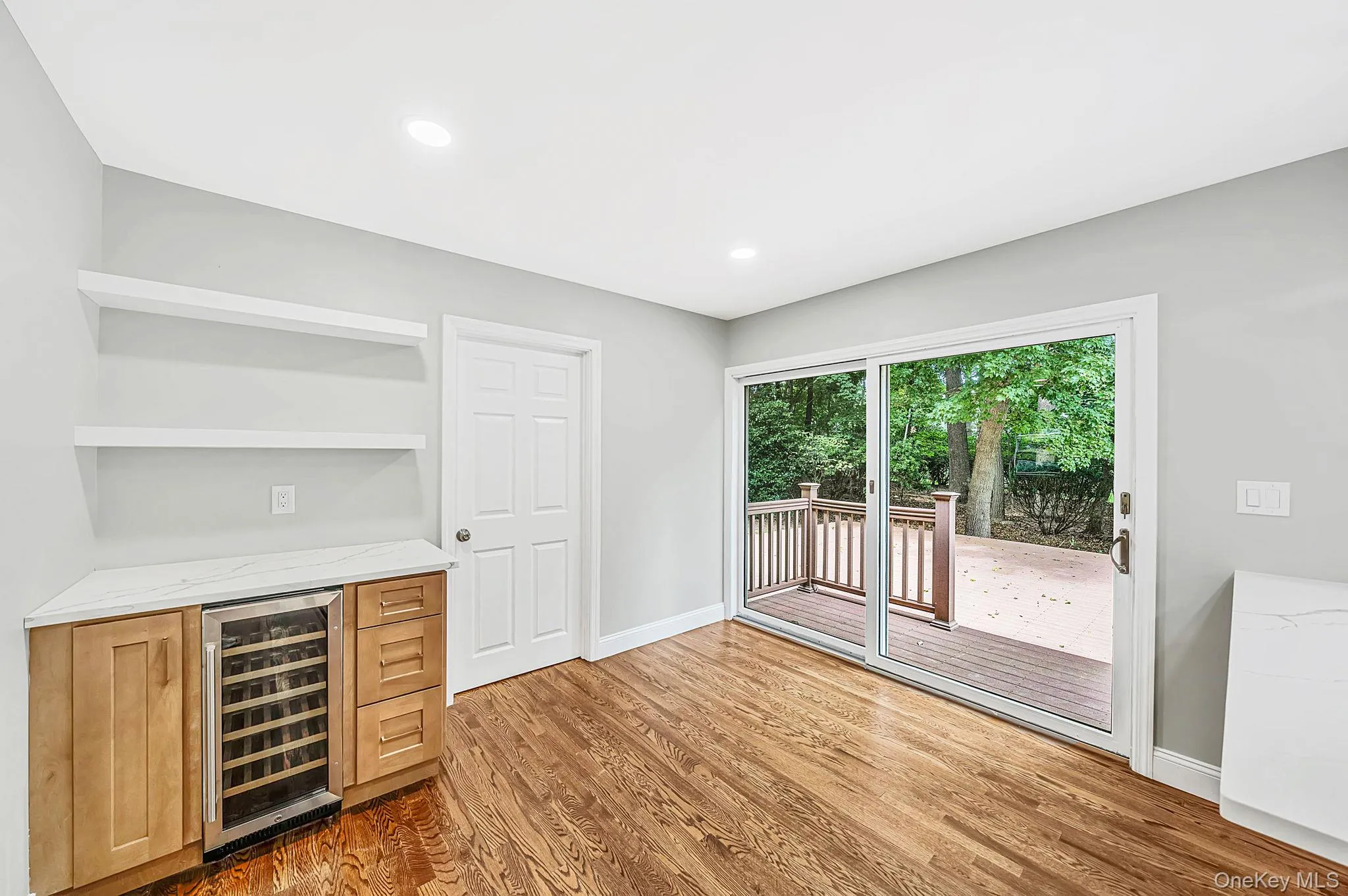 15 Sands Lane, Brookhaven, NY, 5 Bedrooms Bedrooms, 12 Rooms Rooms,3 BathroomsBathrooms,Residential,For Rent,Sands,0,1050505 15 Sands Lane, Brookhaven, NY, 5 Bedrooms Bedrooms, 12 Rooms Rooms,3 BathroomsBathrooms,Residential,For Rent,Sands,0,1050505