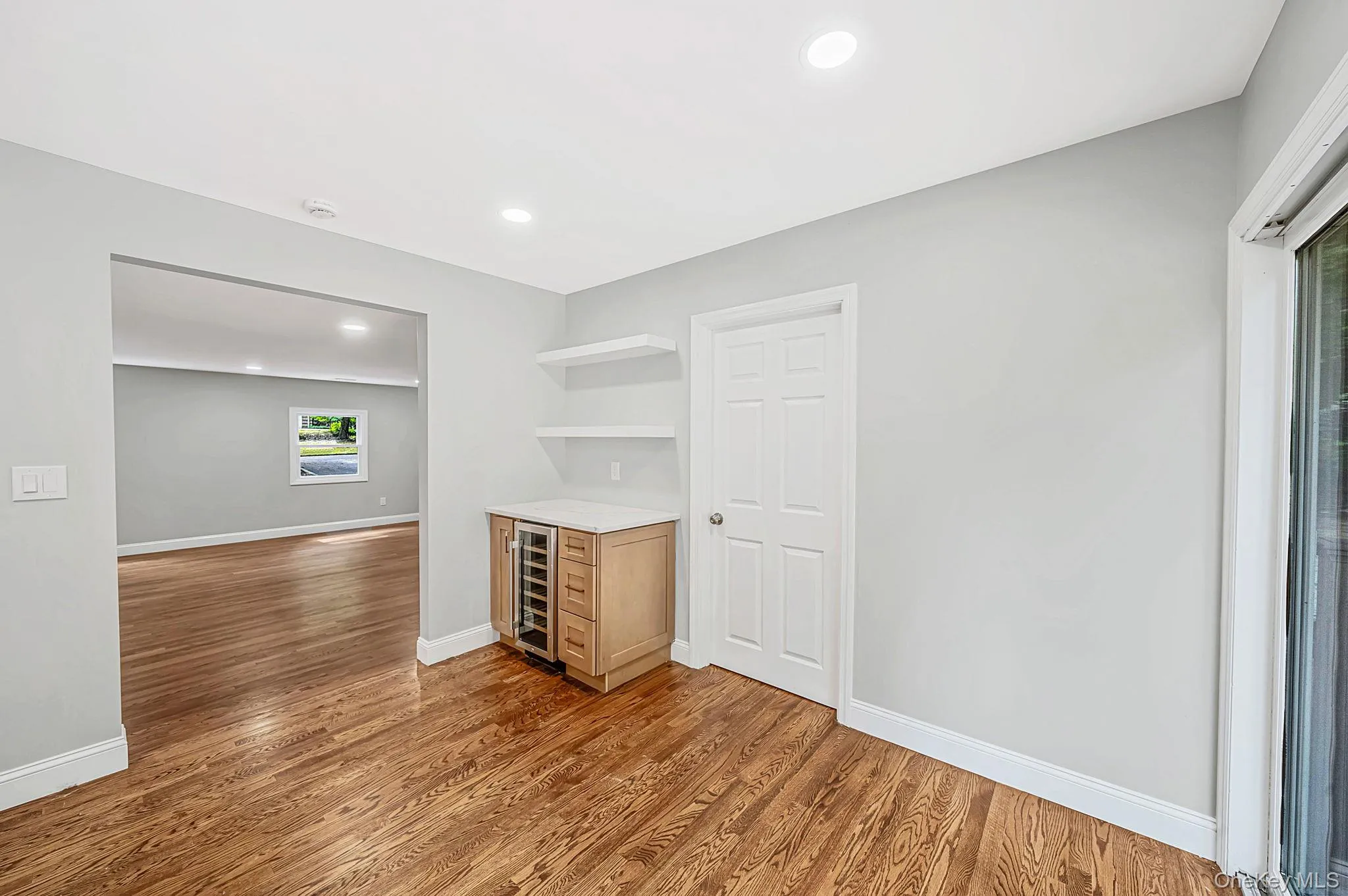 15 Sands Lane, Brookhaven, NY, 5 Bedrooms Bedrooms, 12 Rooms Rooms,3 BathroomsBathrooms,Residential,For Rent,Sands,0,1050505 15 Sands Lane, Brookhaven, NY, 5 Bedrooms Bedrooms, 12 Rooms Rooms,3 BathroomsBathrooms,Residential,For Rent,Sands,0,1050505