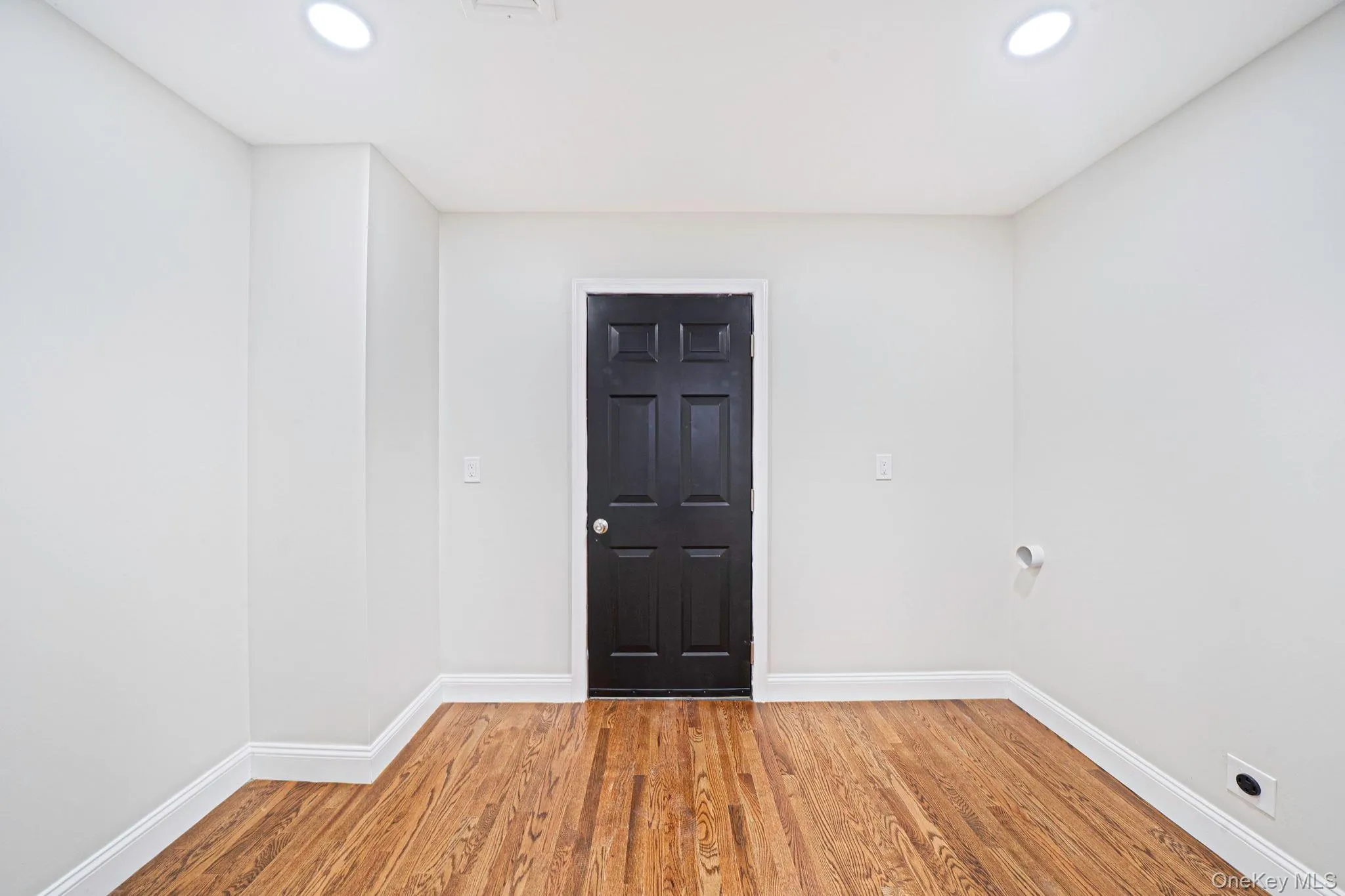 15 Sands Lane, Brookhaven, NY, 5 Bedrooms Bedrooms, 12 Rooms Rooms,3 BathroomsBathrooms,Residential,For Rent,Sands,0,1050505 15 Sands Lane, Brookhaven, NY, 5 Bedrooms Bedrooms, 12 Rooms Rooms,3 BathroomsBathrooms,Residential,For Rent,Sands,0,1050505