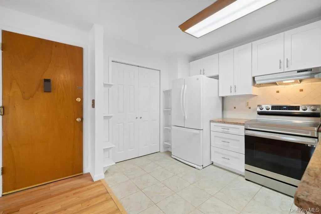 167 Sierra Vista Lane, Clarkstown, NY, 1 Bedroom Bedrooms, 4 Rooms Rooms,1 BathroomBathrooms,Residential,For Rent,Sierra Vista,0,1050510 167 Sierra Vista Lane, Clarkstown, NY, 1 Bedroom Bedrooms, 4 Rooms Rooms,1 BathroomBathrooms,Residential,For Rent,Sierra Vista,0,1050510
