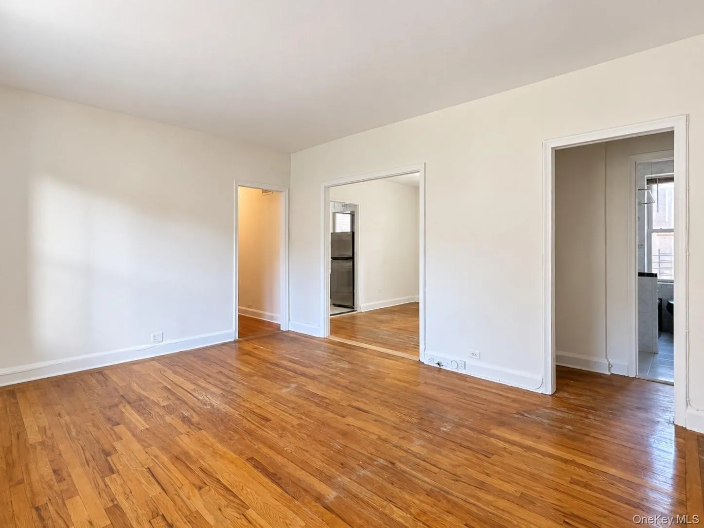 43-10 48 Avenue, New York, NY, 2 Bedrooms Bedrooms, 4 Rooms Rooms,1 BathroomBathrooms,Residential,For Rent,48,0,1050512 43-10 48 Avenue, New York, NY, 2 Bedrooms Bedrooms, 4 Rooms Rooms,1 BathroomBathrooms,Residential,For Rent,48,0,1050512
