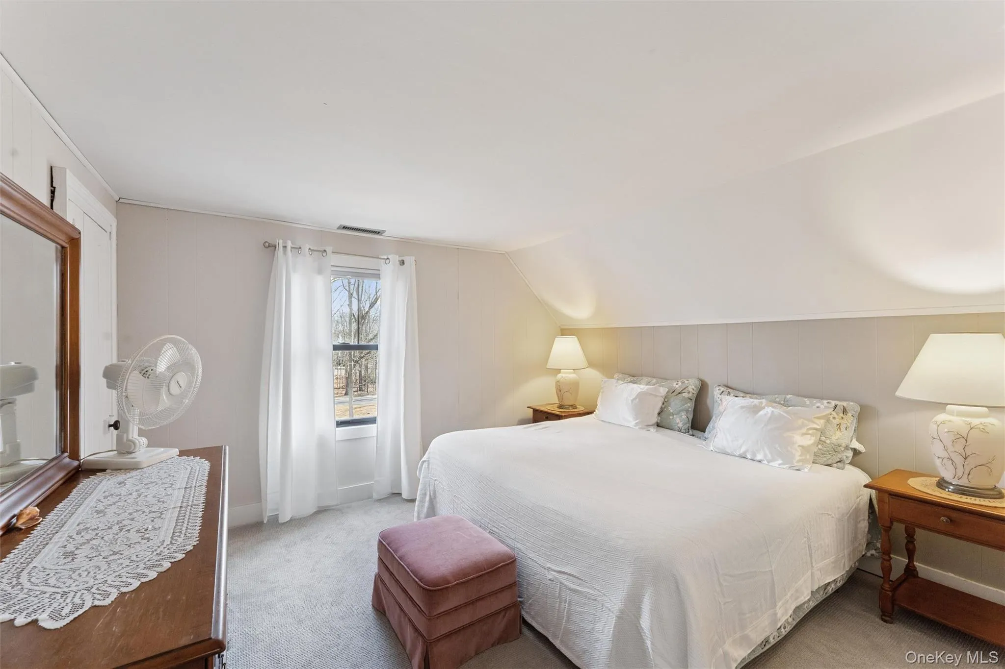 20 Hildreth Street, Southampton, NY, 3 Bedrooms Bedrooms, 7 Rooms Rooms,1 BathroomBathrooms,Residential Lease,For Rent,Hildreth,0,1050514 20 Hildreth Street, Southampton, NY, 3 Bedrooms Bedrooms, 7 Rooms Rooms,1 BathroomBathrooms,Residential Lease,For Rent,Hildreth,0,1050514