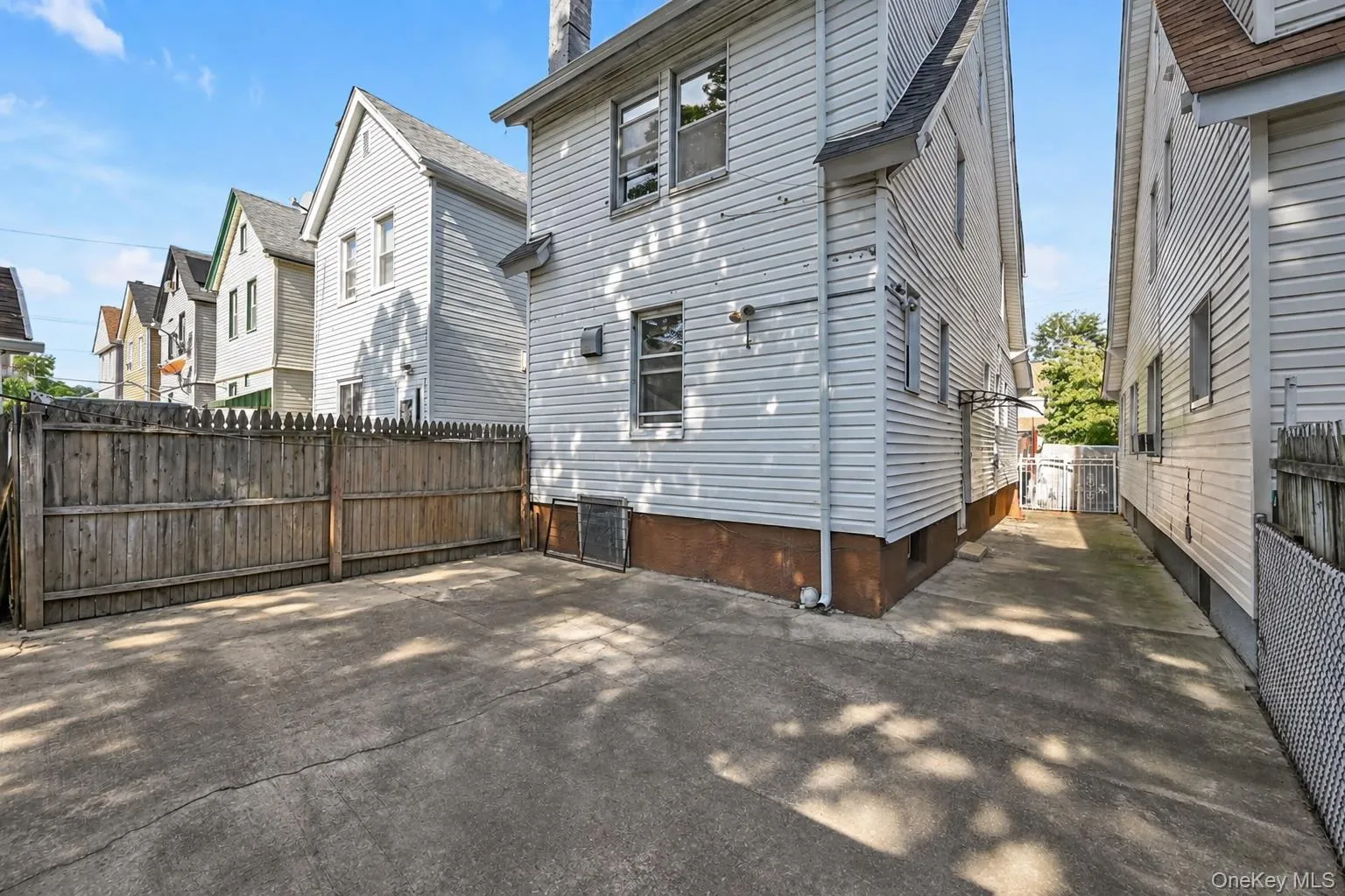 89-18 220th Street, New York, NY, 4 Bedrooms Bedrooms, 8 Rooms Rooms,1 BathroomBathrooms,Residential,For Rent,220th,0,1050519 89-18 220th Street, New York, NY, 4 Bedrooms Bedrooms, 8 Rooms Rooms,1 BathroomBathrooms,Residential,For Rent,220th,0,1050519