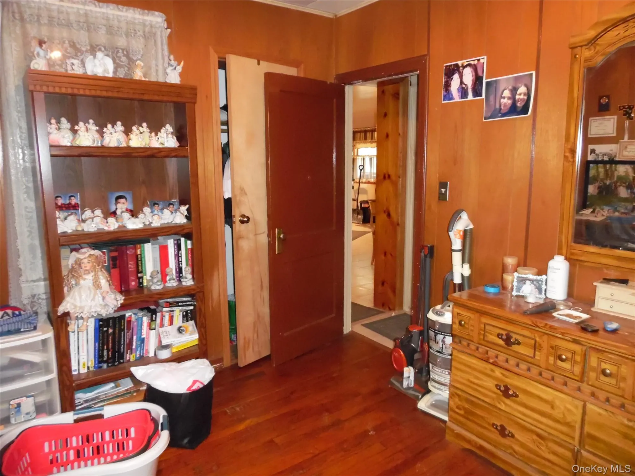 176 Post Hill Road, Fallsburg, NY, 5 Bedrooms Bedrooms, 11 Rooms Rooms,3 BathroomsBathrooms,Residential Lease,For Rent,Post Hill,0,1050521 176 Post Hill Road, Fallsburg, NY, 5 Bedrooms Bedrooms, 11 Rooms Rooms,3 BathroomsBathrooms,Residential Lease,For Rent,Post Hill,0,1050521