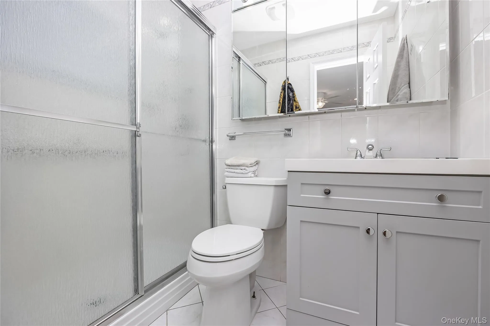 42 Grey Lane, Hempstead, NY, 5 Bedrooms Bedrooms, 10 Rooms Rooms,2 BathroomsBathrooms,Residential,For Rent,Grey,0,1050522 42 Grey Lane, Hempstead, NY, 5 Bedrooms Bedrooms, 10 Rooms Rooms,2 BathroomsBathrooms,Residential,For Rent,Grey,0,1050522