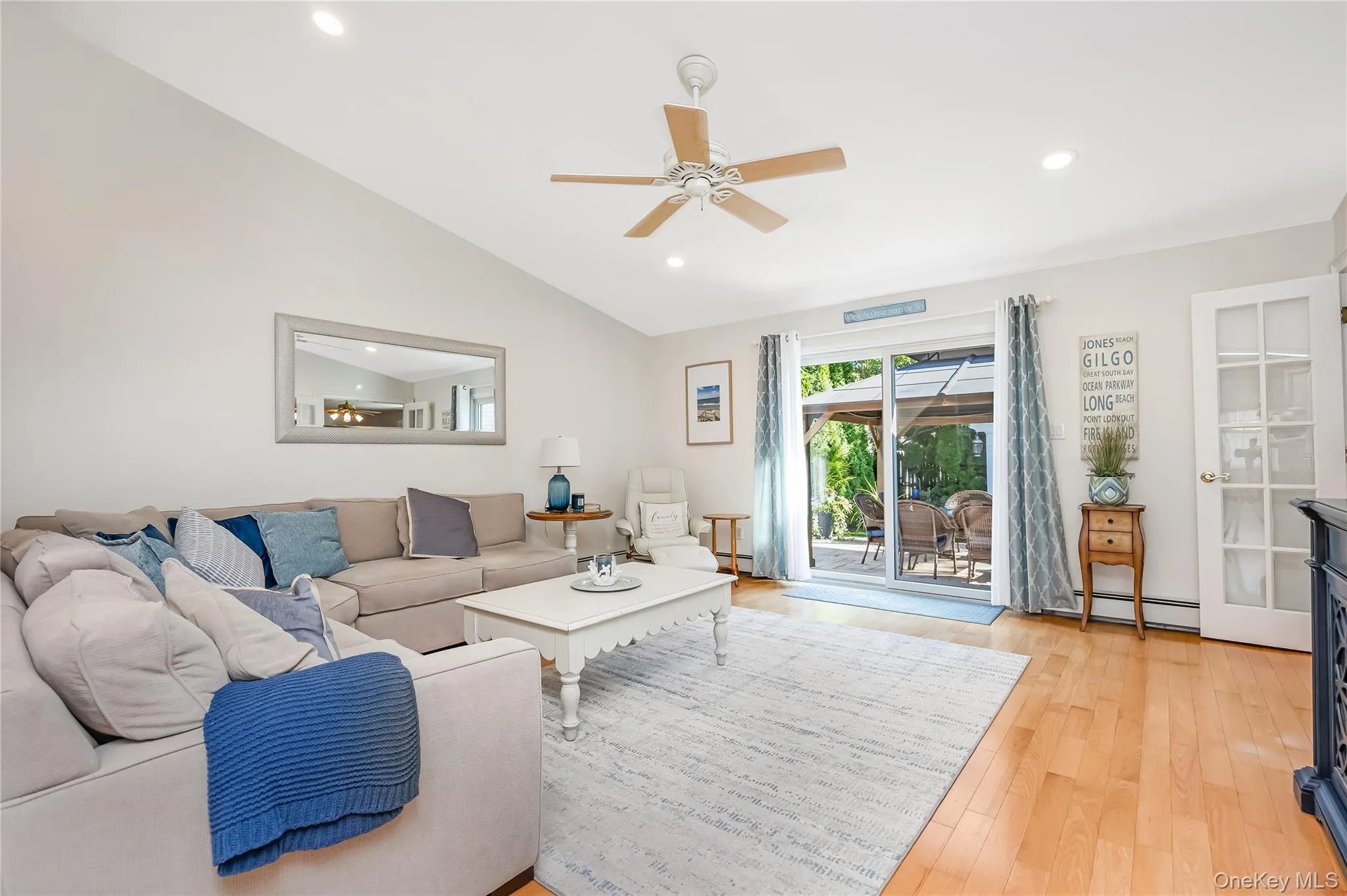 42 Grey Lane, Hempstead, NY, 5 Bedrooms Bedrooms, 10 Rooms Rooms,2 BathroomsBathrooms,Residential,For Rent,Grey,0,1050522 42 Grey Lane, Hempstead, NY, 5 Bedrooms Bedrooms, 10 Rooms Rooms,2 BathroomsBathrooms,Residential,For Rent,Grey,0,1050522