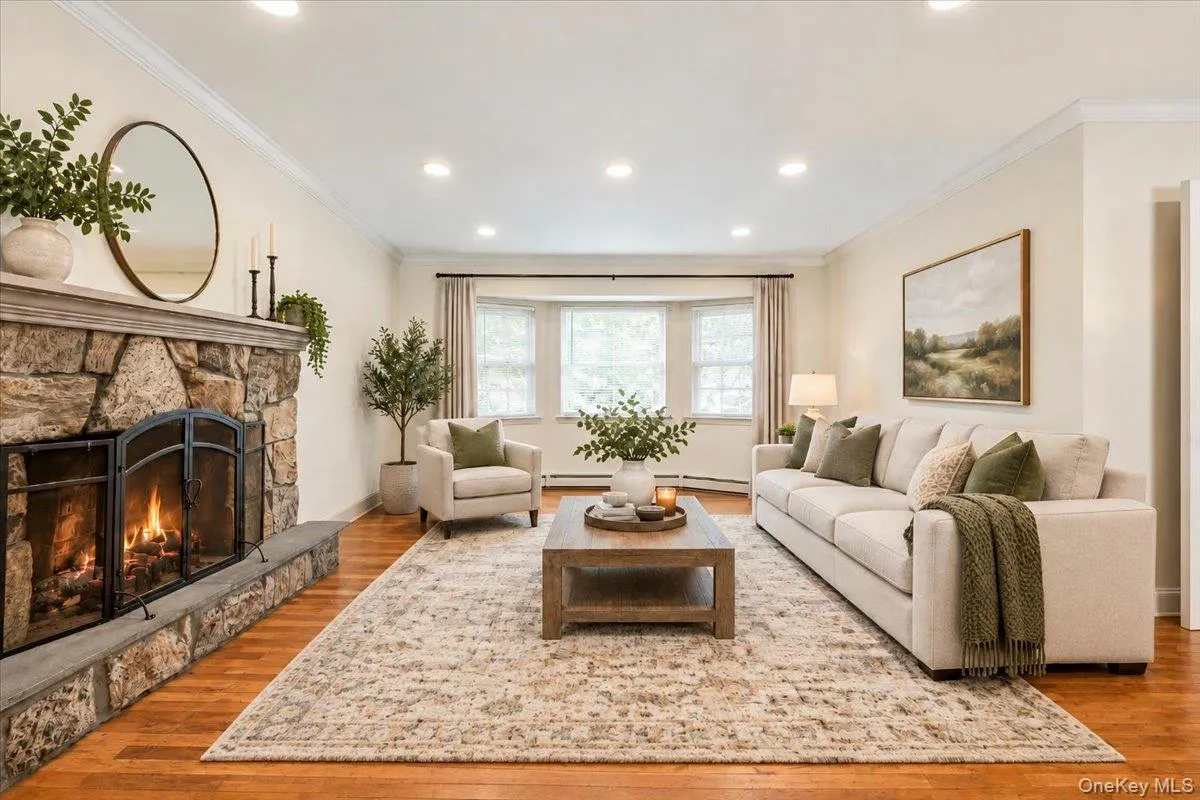5 Central Avenue, Babylon, NY, 4 Bedrooms Bedrooms, 12 Rooms Rooms,3 BathroomsBathrooms,Residential,For Rent,Central,0,1050526 5 Central Avenue, Babylon, NY, 4 Bedrooms Bedrooms, 12 Rooms Rooms,3 BathroomsBathrooms,Residential,For Rent,Central,0,1050526