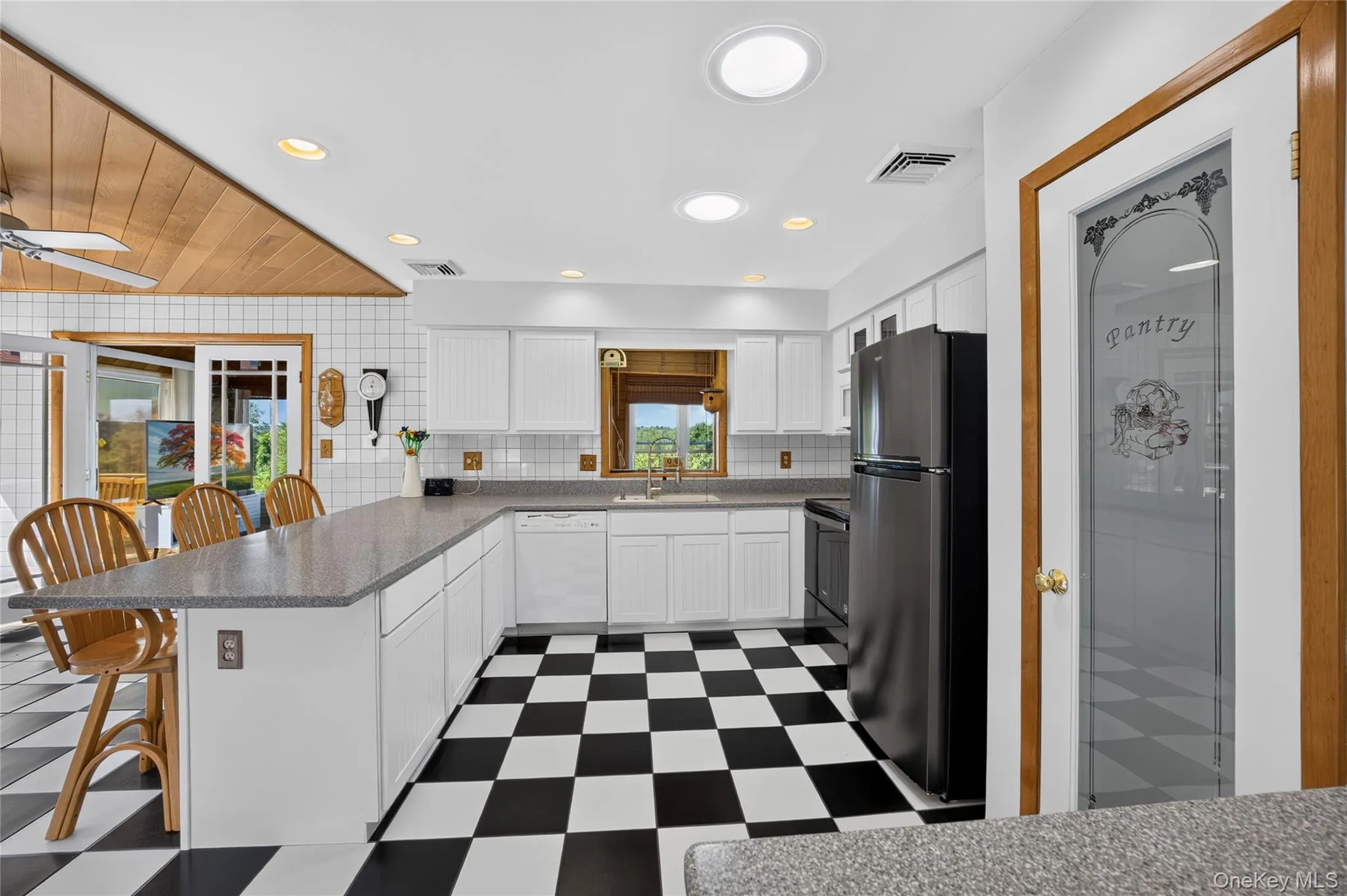 122 Dekay Road, Warwick (town), NY, 3 Bedrooms Bedrooms, 12 Rooms Rooms,3 BathroomsBathrooms,Residential,For Rent,Dekay,0,1050527 122 Dekay Road, Warwick (town), NY, 3 Bedrooms Bedrooms, 12 Rooms Rooms,3 BathroomsBathrooms,Residential,For Rent,Dekay,0,1050527