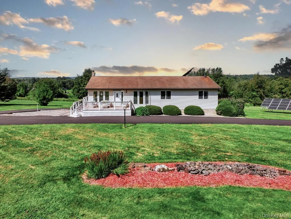 122 Dekay Road, Warwick (town), NY, 3 Bedrooms Bedrooms, 12 Rooms Rooms,3 BathroomsBathrooms,Residential,For Rent,Dekay,0,1050527 122 Dekay Road, Warwick (town), NY, 3 Bedrooms Bedrooms, 12 Rooms Rooms,3 BathroomsBathrooms,Residential,For Rent,Dekay,0,1050527