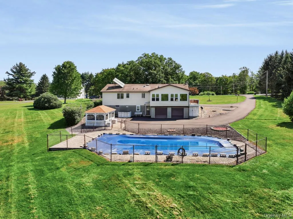 122 Dekay Road, Warwick (town), NY, 3 Bedrooms Bedrooms, 12 Rooms Rooms,3 BathroomsBathrooms,Residential,For Rent,Dekay,0,1050527 122 Dekay Road, Warwick (town), NY, 3 Bedrooms Bedrooms, 12 Rooms Rooms,3 BathroomsBathrooms,Residential,For Rent,Dekay,0,1050527