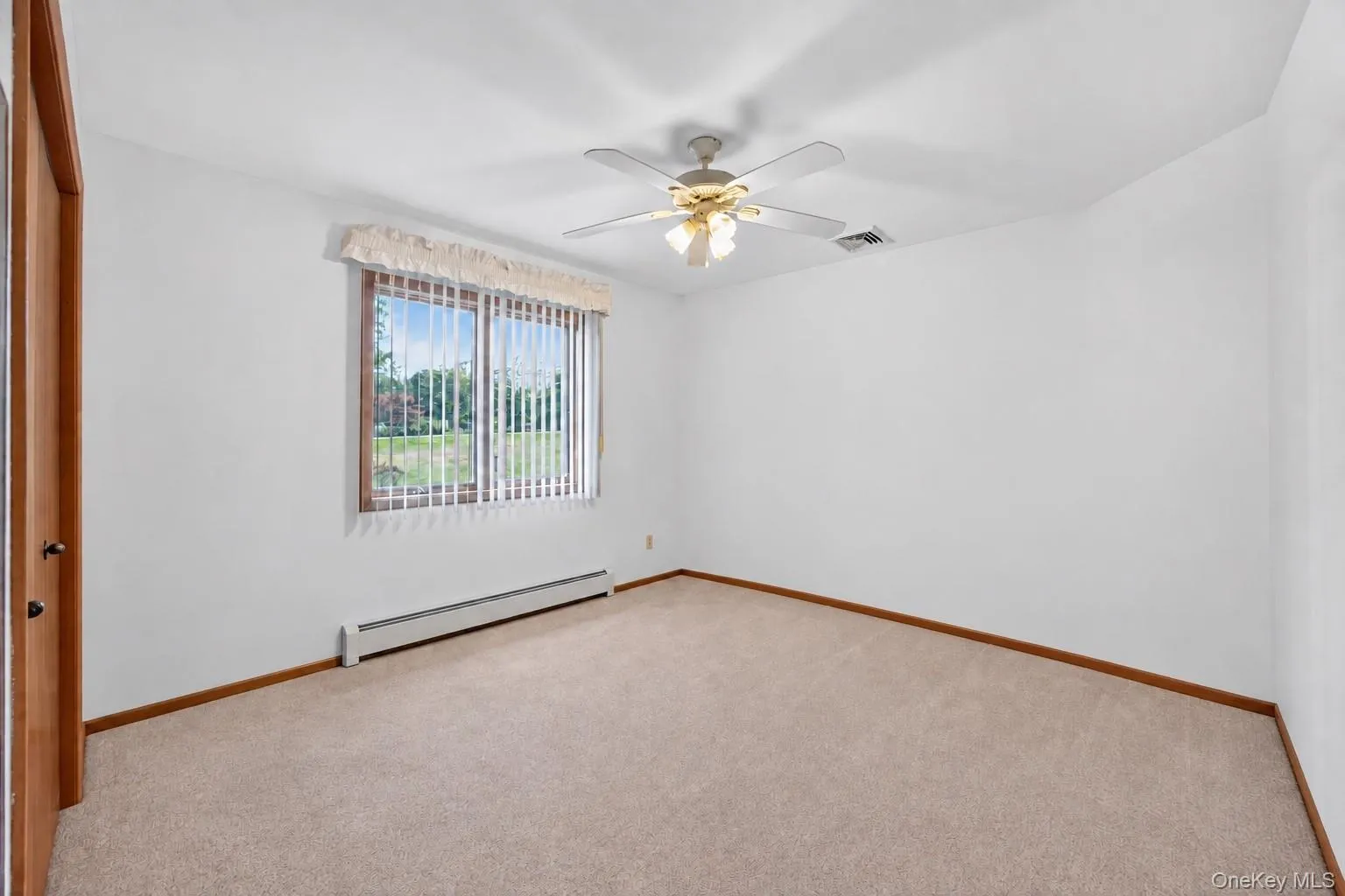 122 Dekay Road, Warwick (town), NY, 3 Bedrooms Bedrooms, 12 Rooms Rooms,3 BathroomsBathrooms,Residential,For Rent,Dekay,0,1050527 122 Dekay Road, Warwick (town), NY, 3 Bedrooms Bedrooms, 12 Rooms Rooms,3 BathroomsBathrooms,Residential,For Rent,Dekay,0,1050527