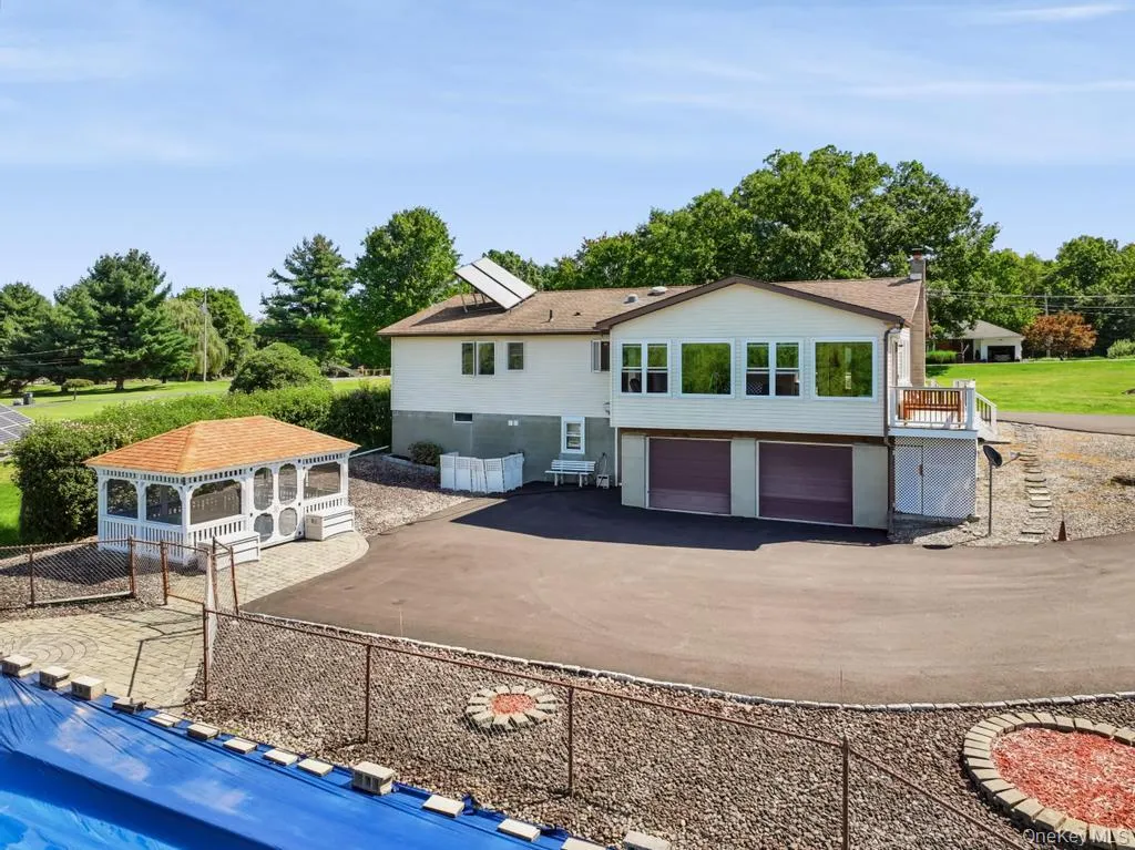 122 Dekay Road, Warwick (town), NY, 3 Bedrooms Bedrooms, 12 Rooms Rooms,3 BathroomsBathrooms,Residential,For Rent,Dekay,0,1050527 122 Dekay Road, Warwick (town), NY, 3 Bedrooms Bedrooms, 12 Rooms Rooms,3 BathroomsBathrooms,Residential,For Rent,Dekay,0,1050527
