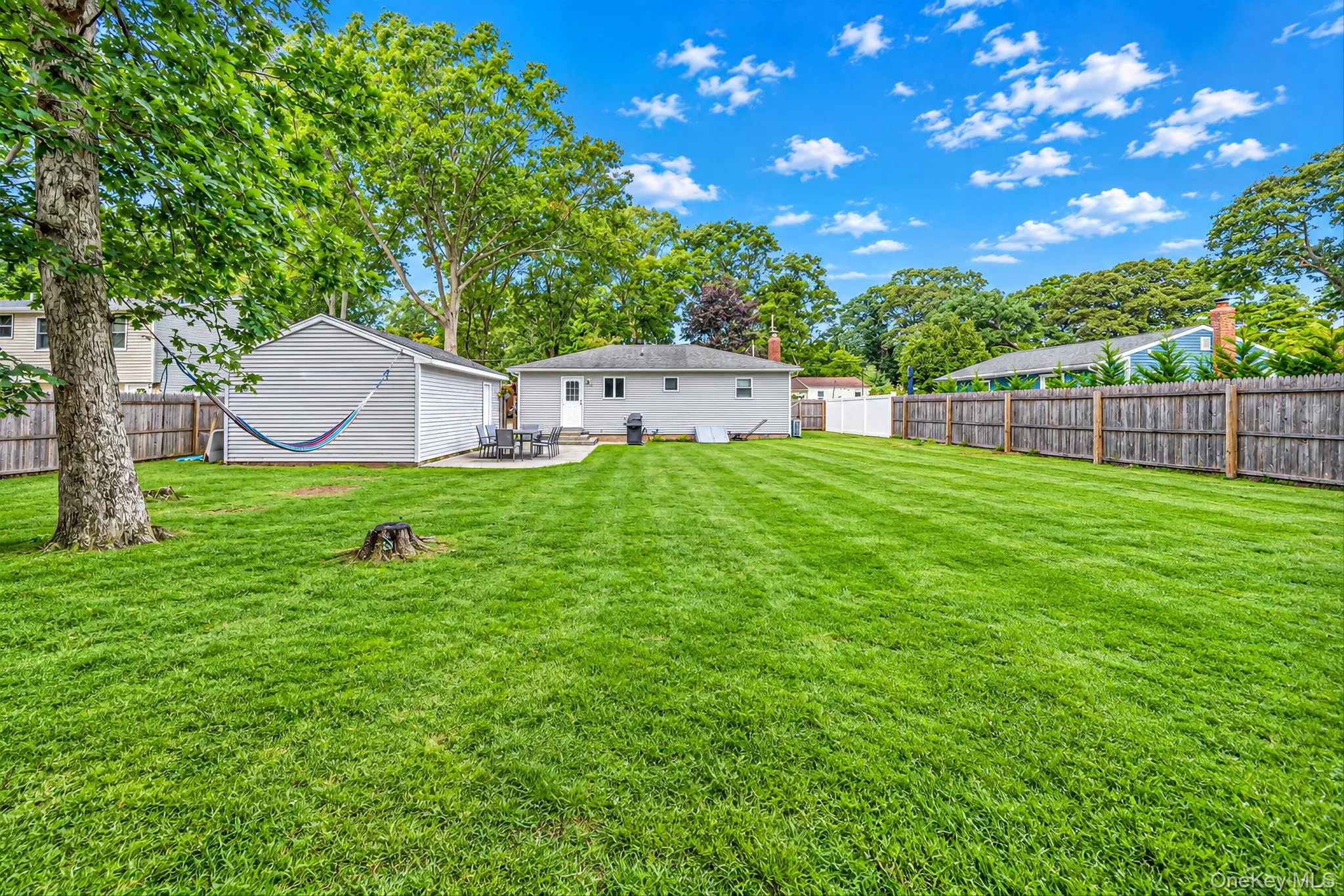 33 Pine Cone Street, Brookhaven, NY, 2 Bedrooms Bedrooms, 4 Rooms Rooms,1 BathroomBathrooms,Residential,For Rent,Pine Cone,0,1050529 33 Pine Cone Street, Brookhaven, NY, 2 Bedrooms Bedrooms, 4 Rooms Rooms,1 BathroomBathrooms,Residential,For Rent,Pine Cone,0,1050529