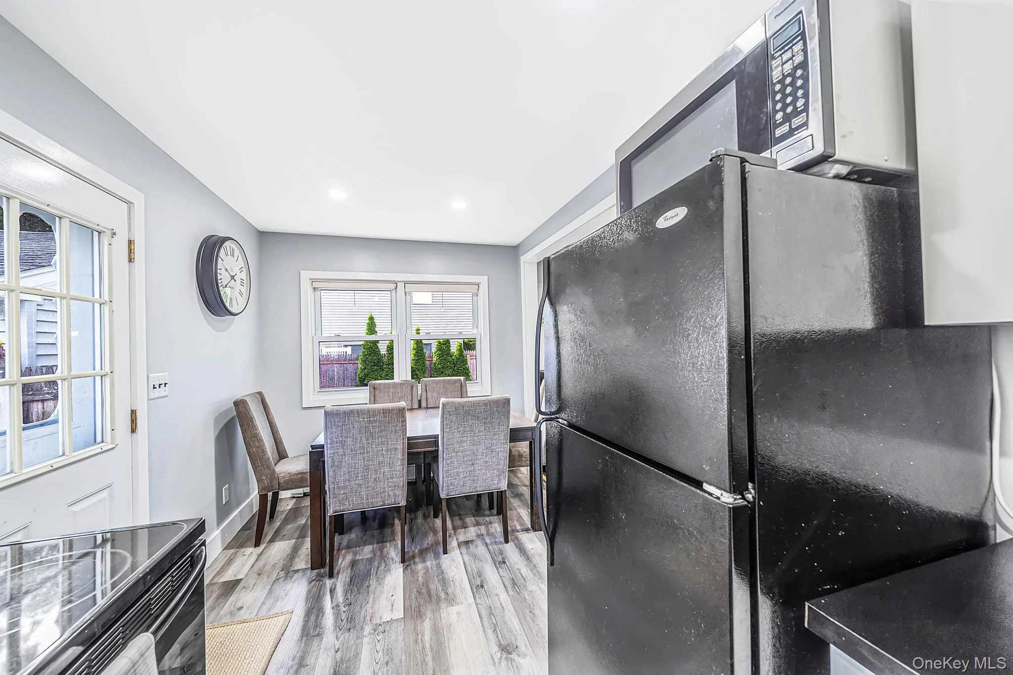 33 Pine Cone Street, Brookhaven, NY, 2 Bedrooms Bedrooms, 4 Rooms Rooms,1 BathroomBathrooms,Residential,For Rent,Pine Cone,0,1050529 33 Pine Cone Street, Brookhaven, NY, 2 Bedrooms Bedrooms, 4 Rooms Rooms,1 BathroomBathrooms,Residential,For Rent,Pine Cone,0,1050529